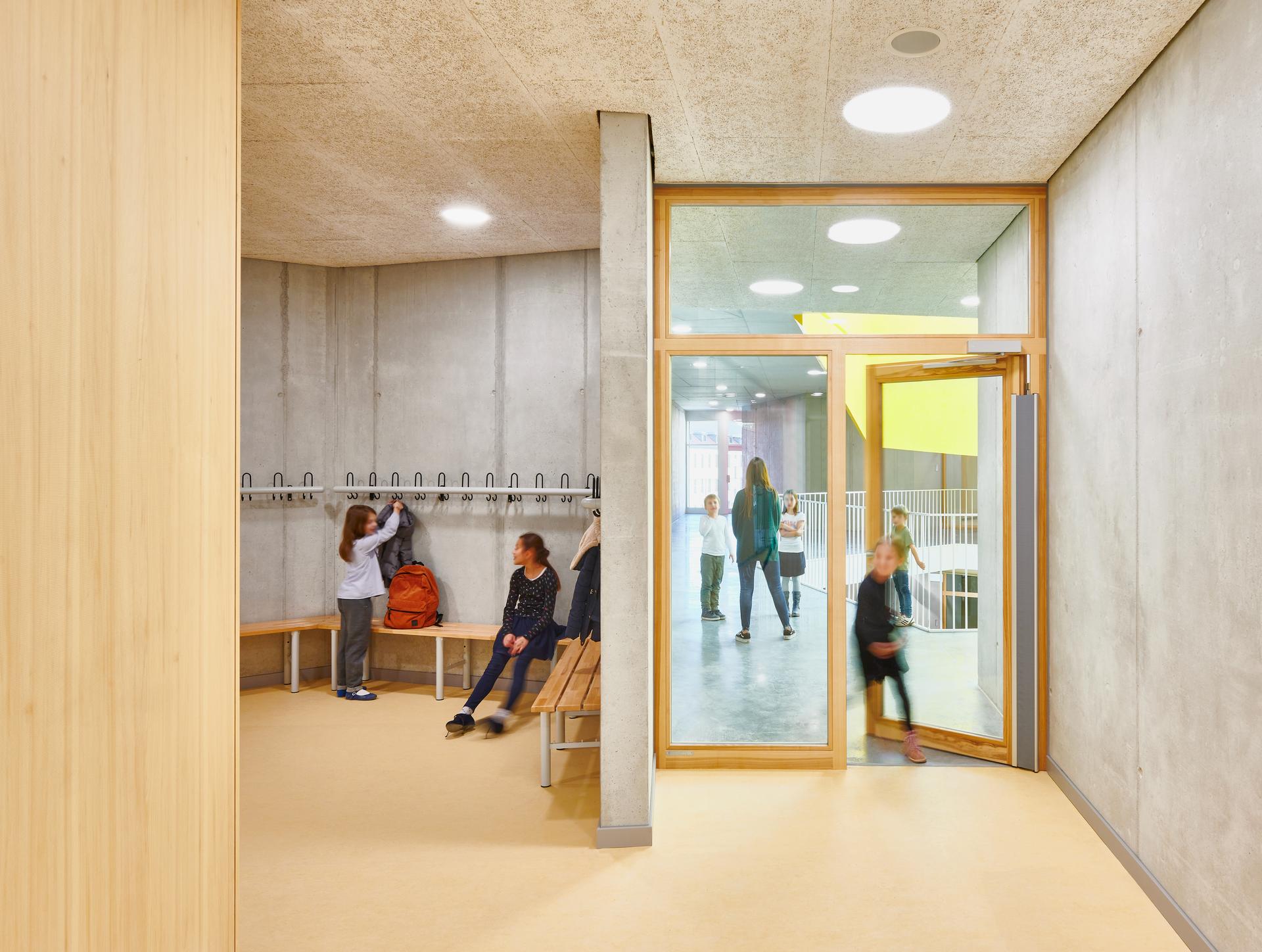 Primary School Infanteriestrasse - image 5