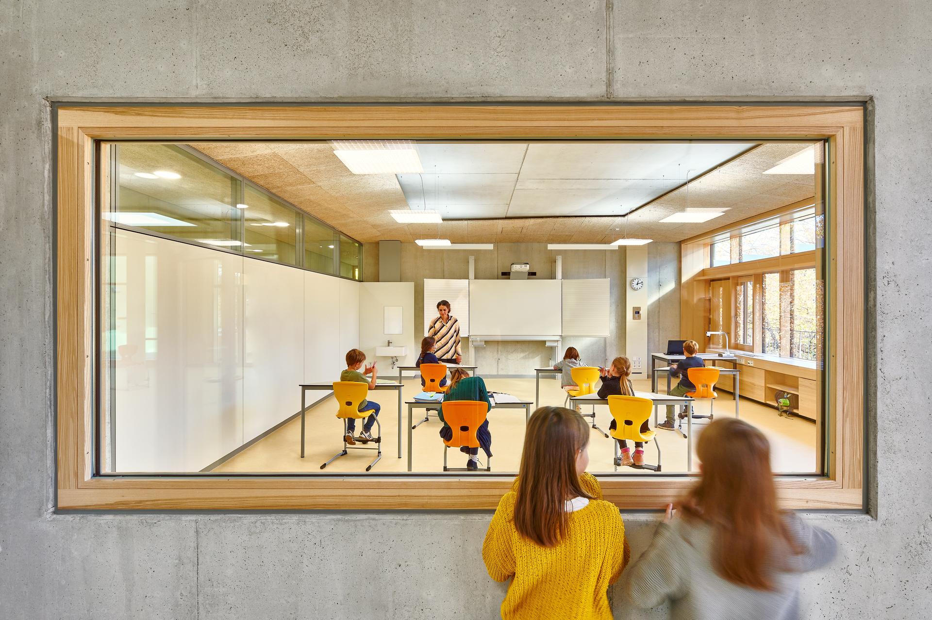 Primary School Infanteriestrasse - image 7