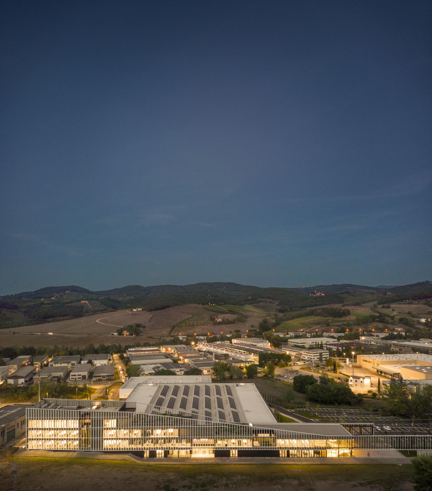 Furla Headquarters & Production Complex - image 4