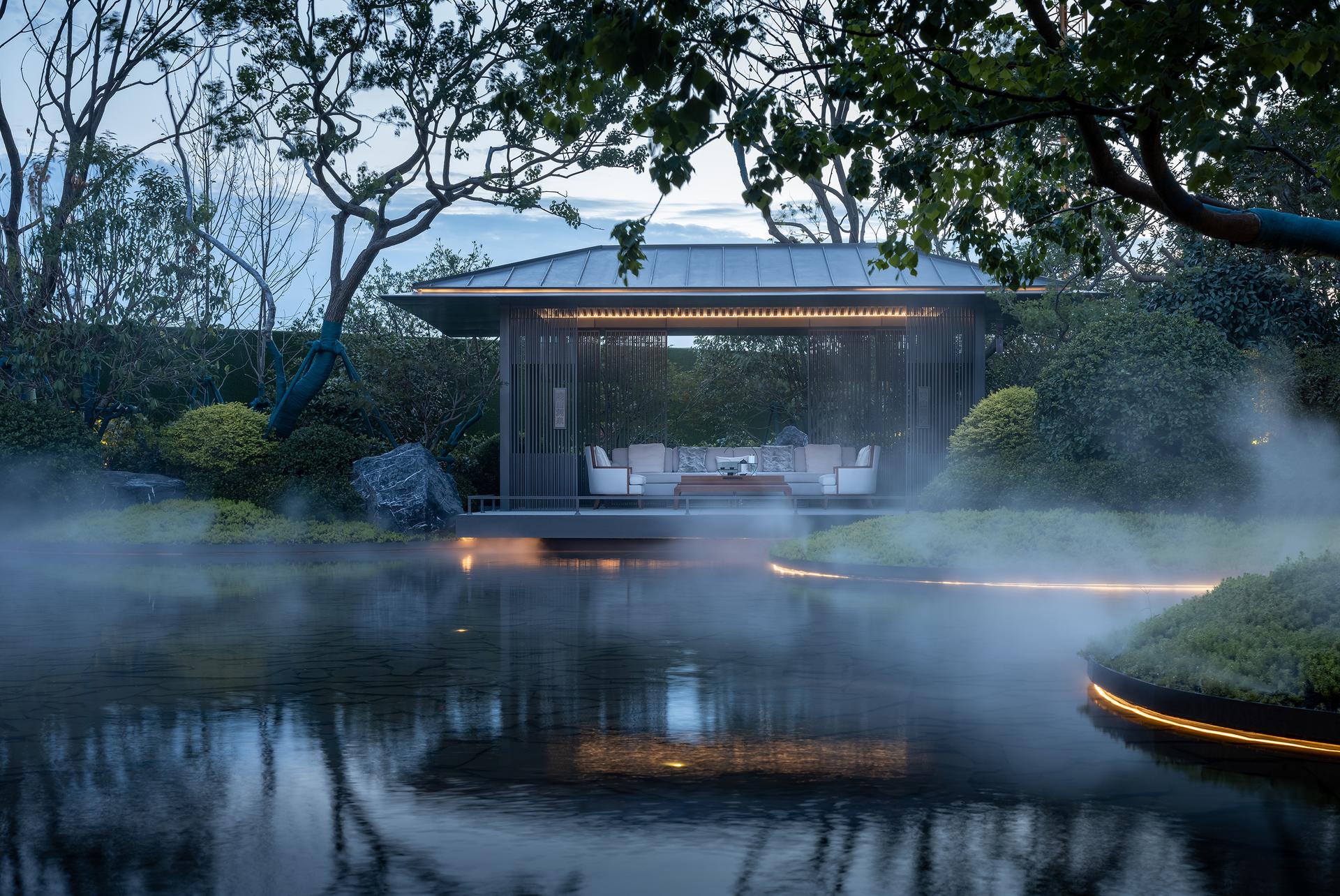 Zhenro · West River Moon - image 7