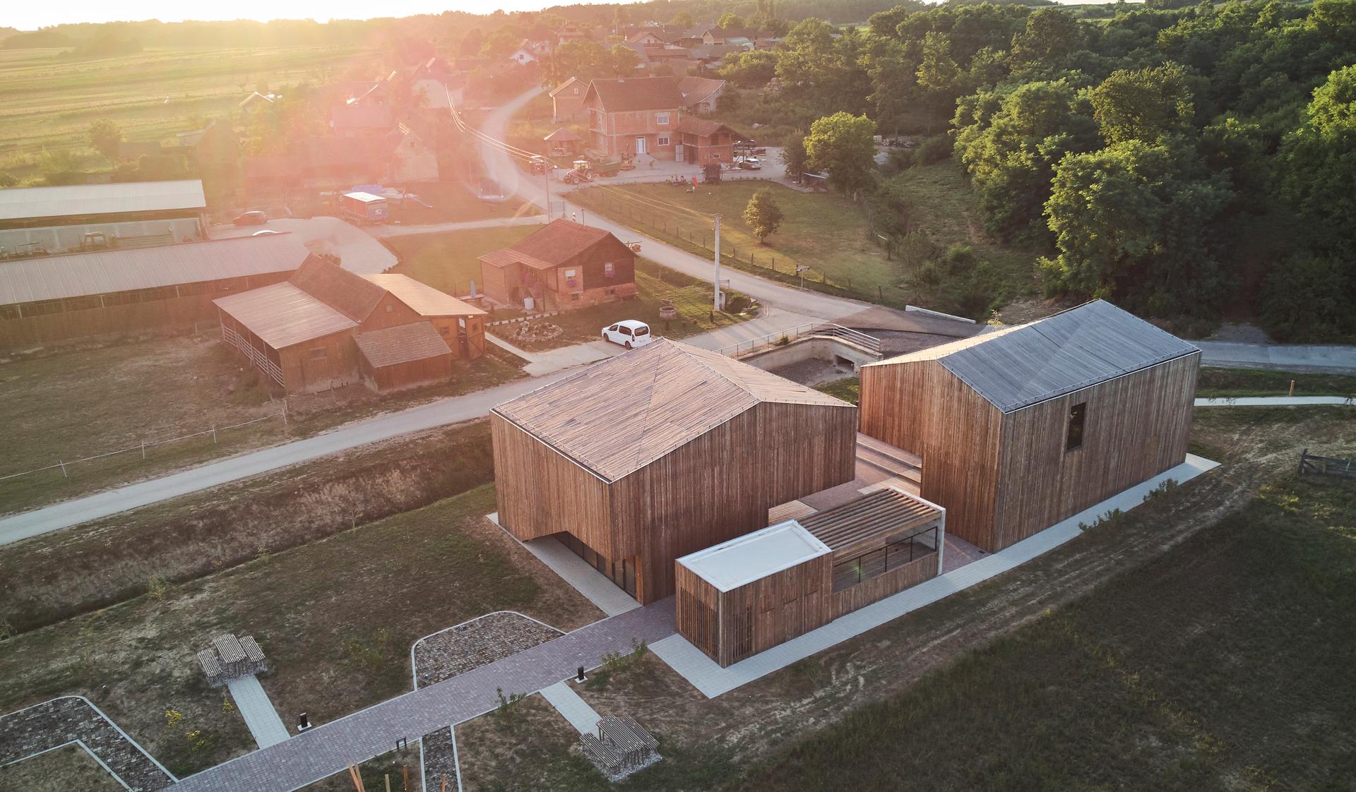 Visitor Centre and Remote Wildlife Observatories in the Lonja Field