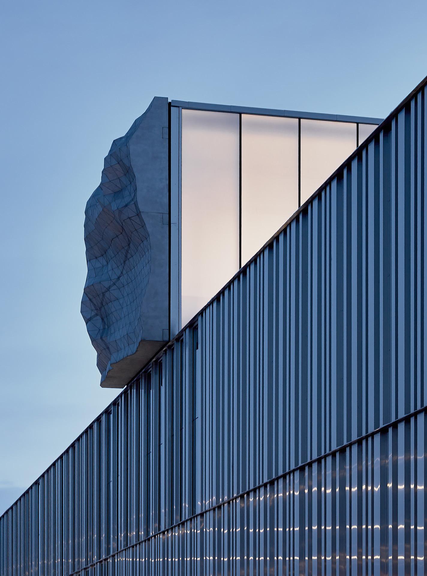 Kathleen Andrews Transit Garage - image 2