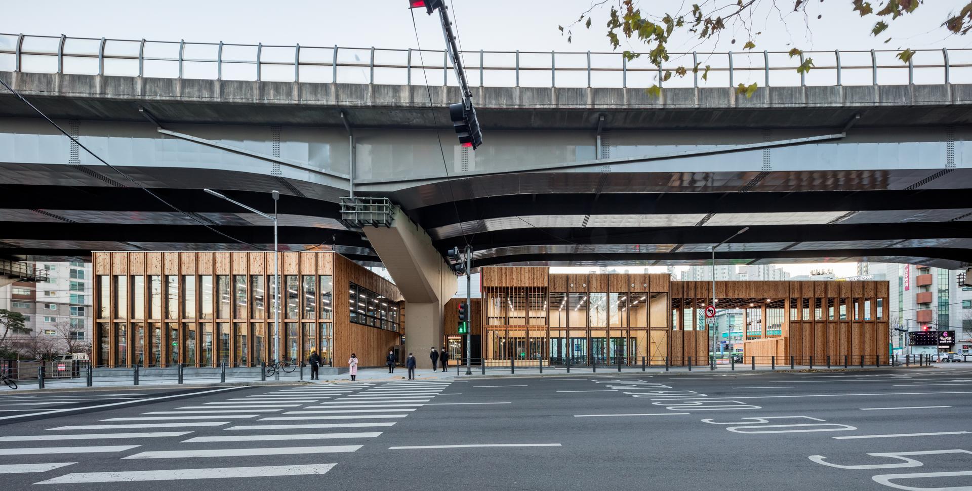 Jong-Am Square - image 4