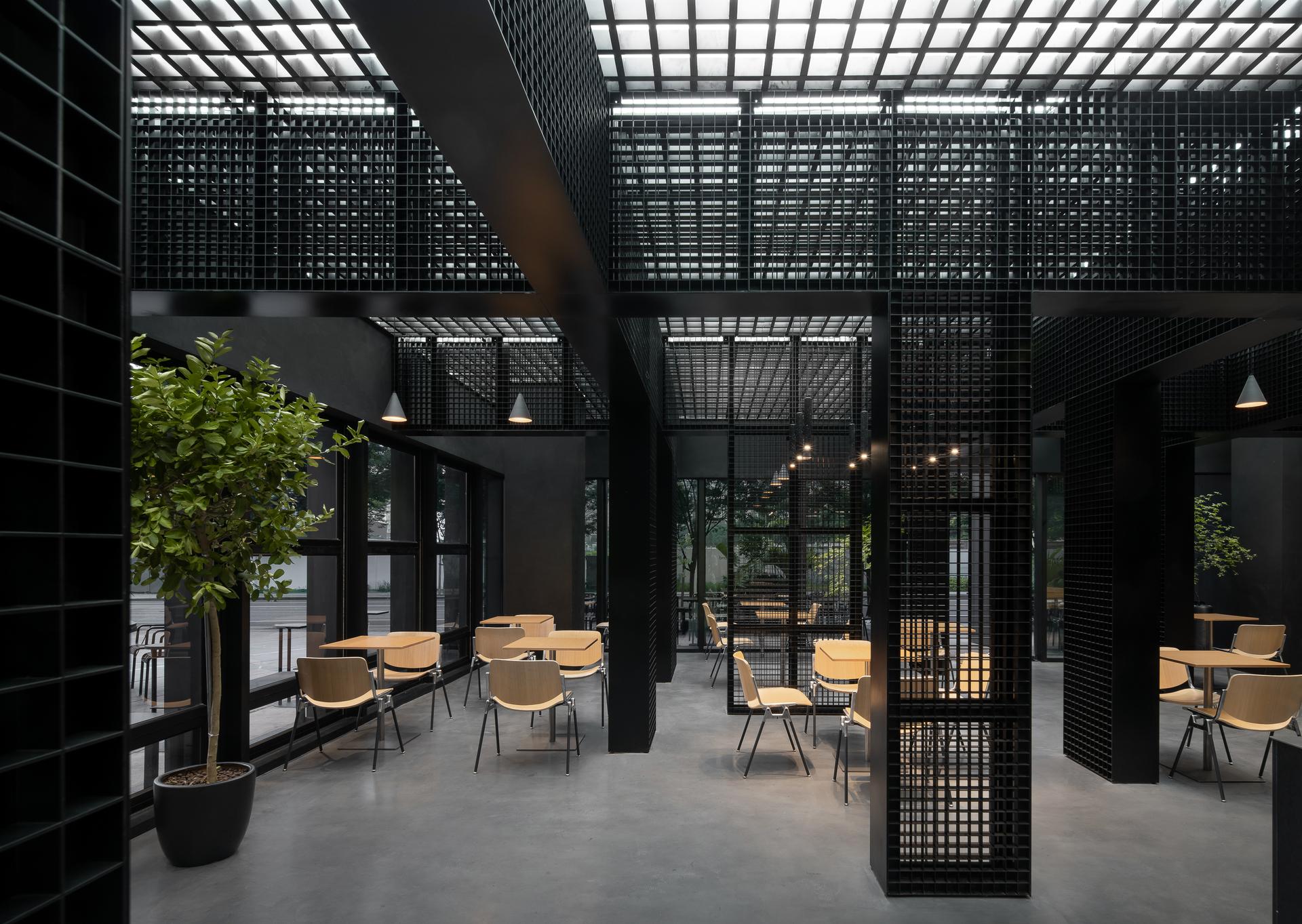 M Stand, coffee shop in Poly Sunny Walk - image 3
