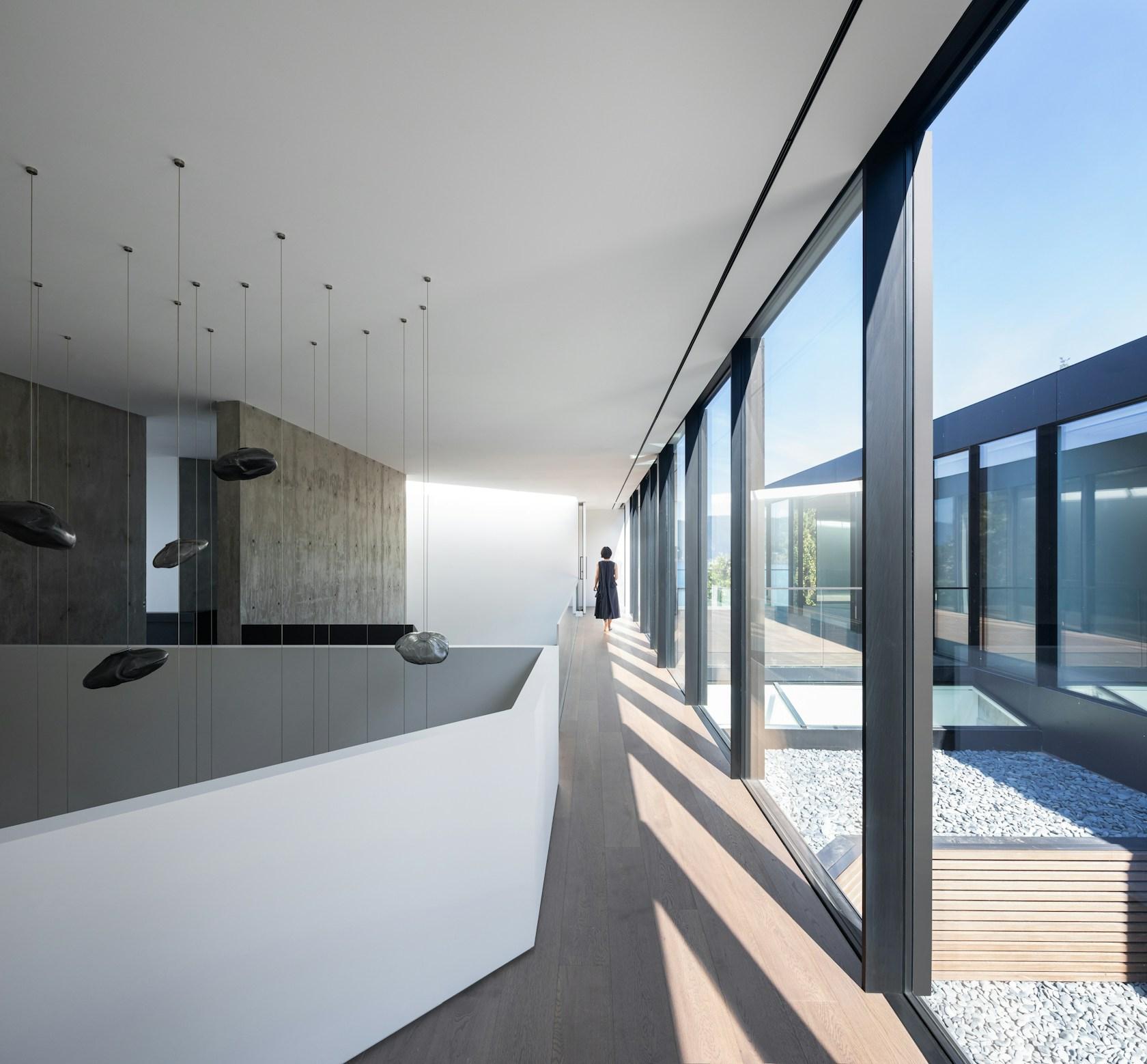 BlackCliff House - image 5