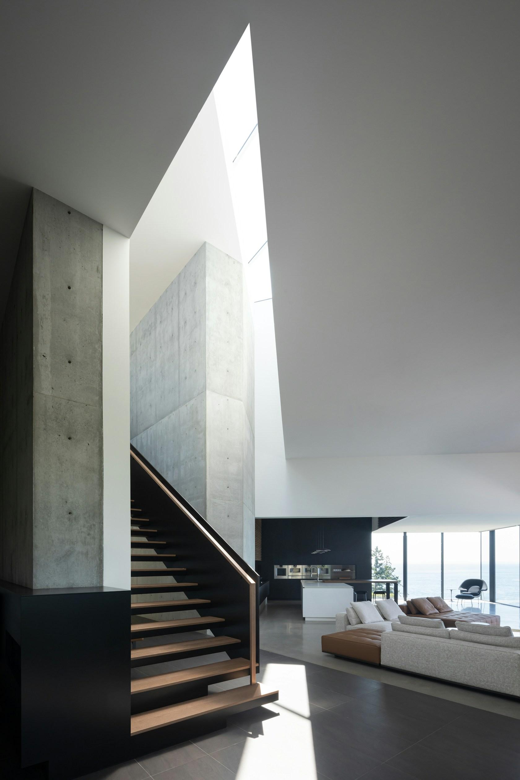 BlackCliff House - image 13