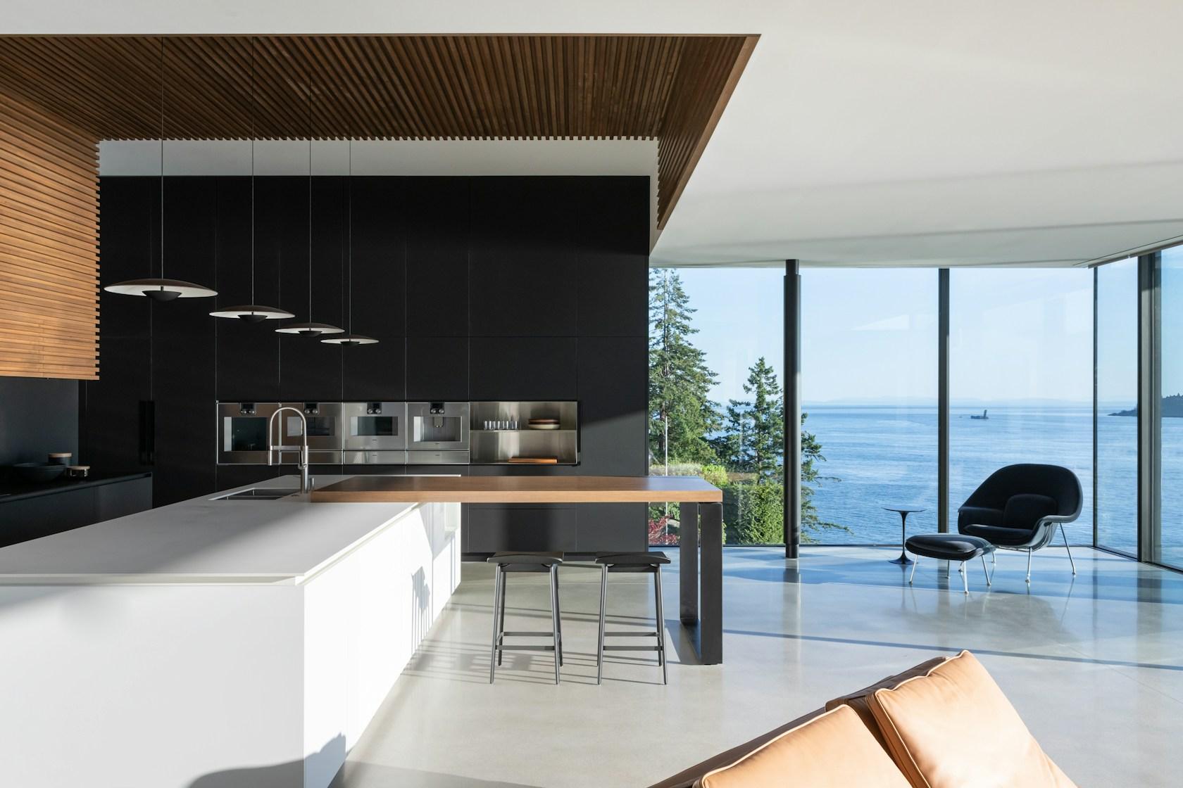 BlackCliff House - image 18