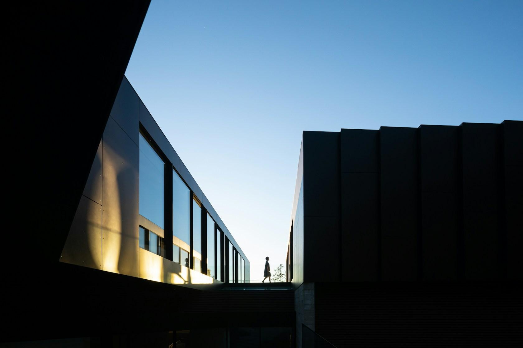 BlackCliff House - image 30