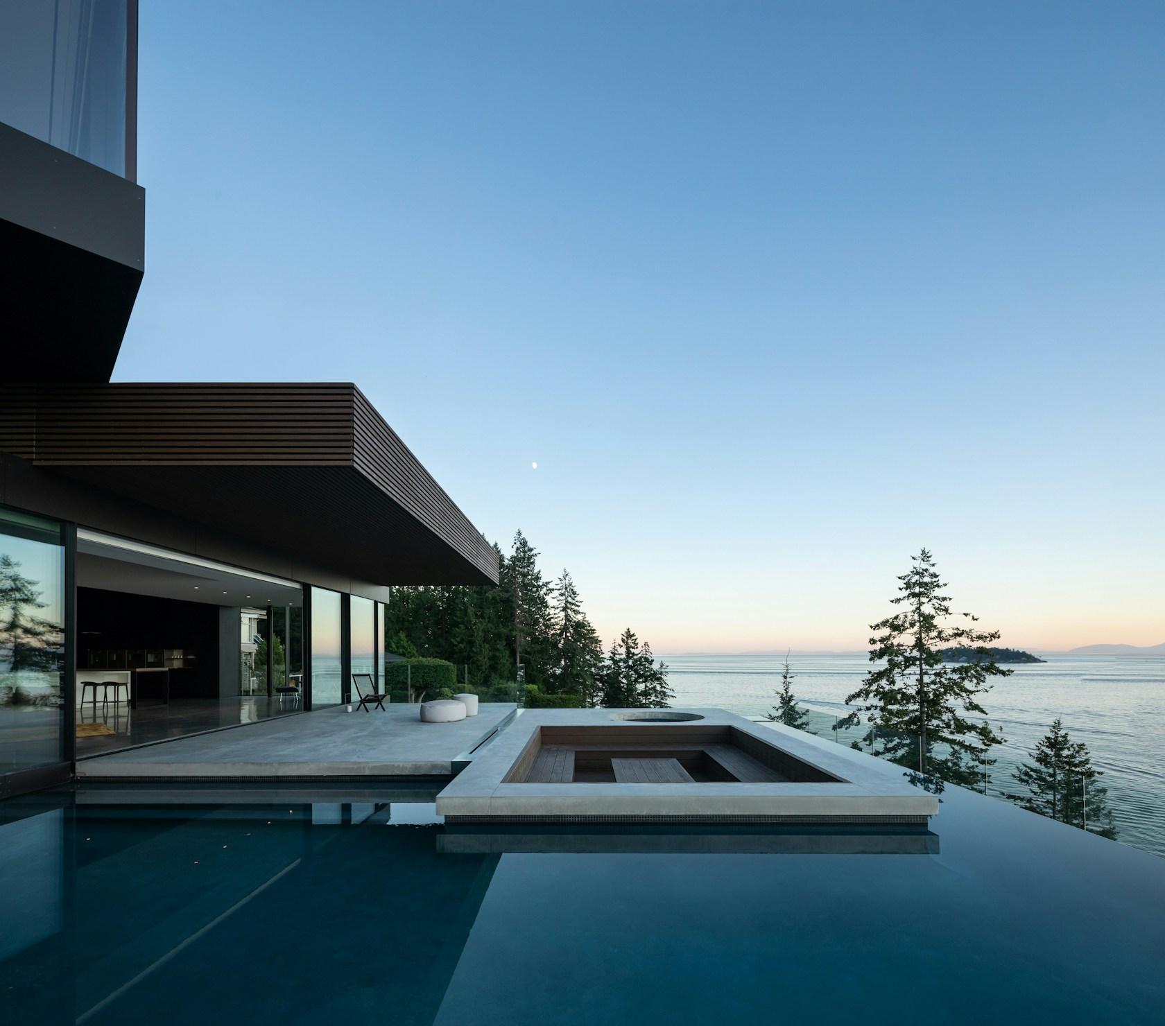 BlackCliff House - image 8
