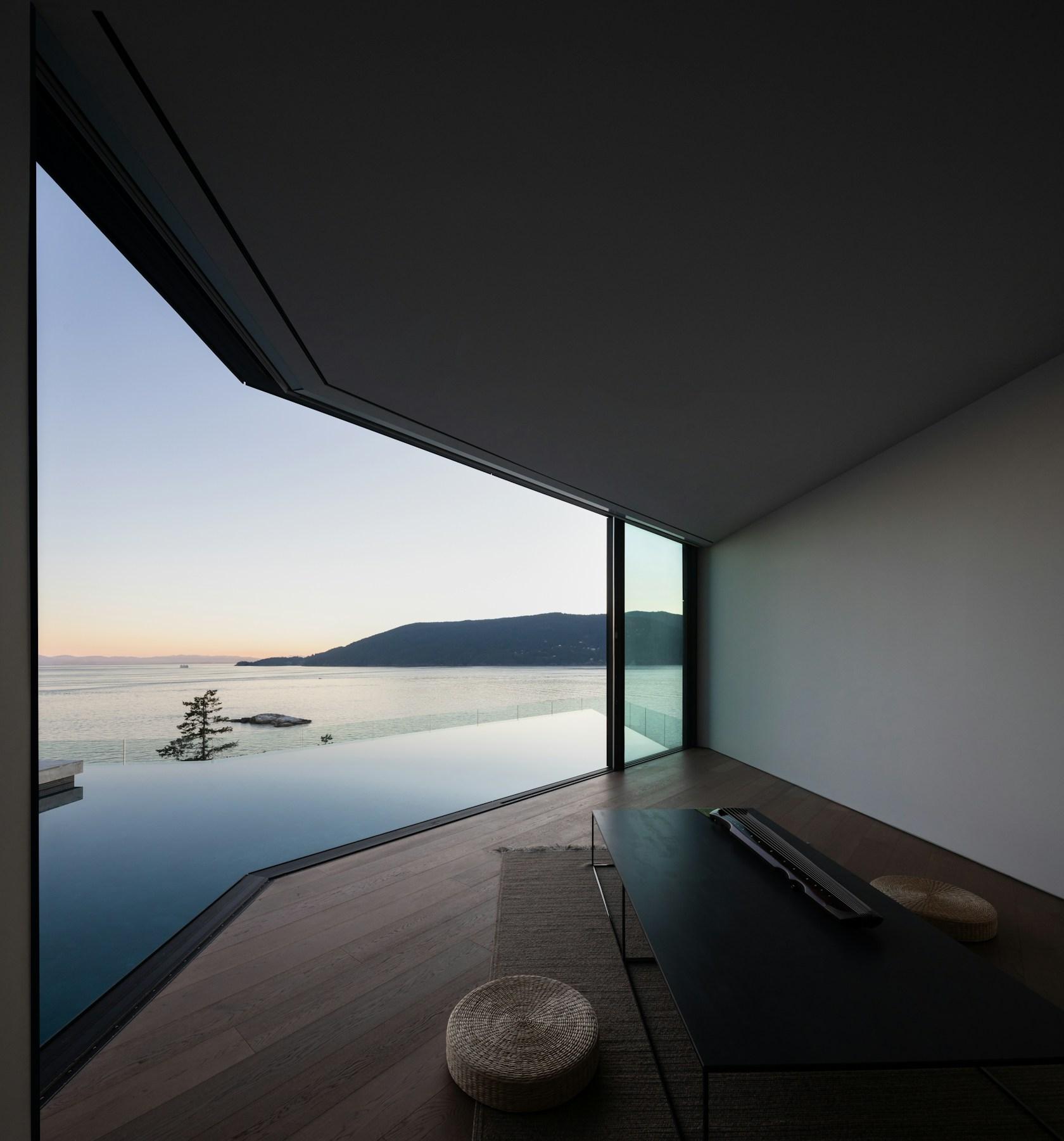 BlackCliff House - image 4