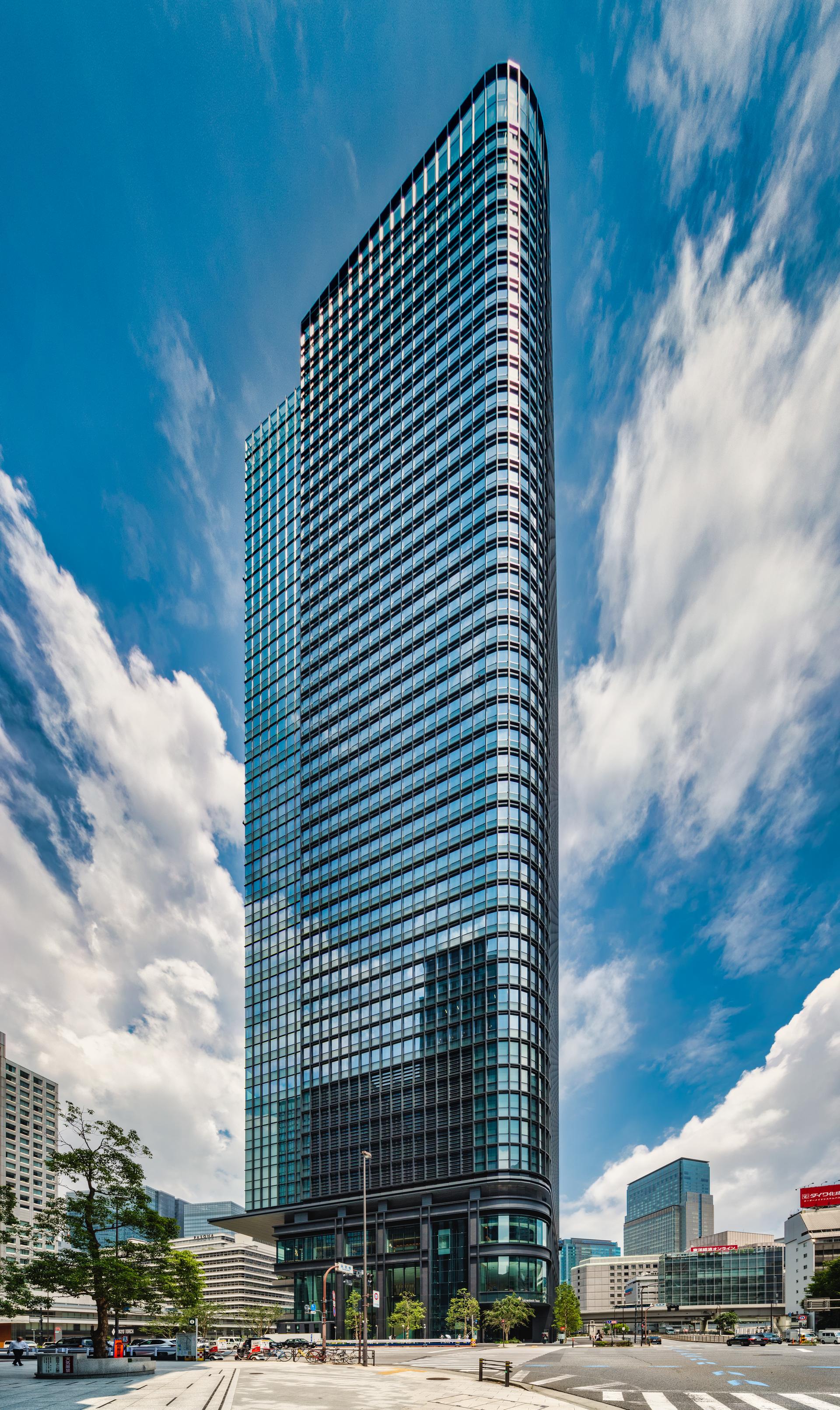 TOKYO TORCH Tokiwabashi Tower