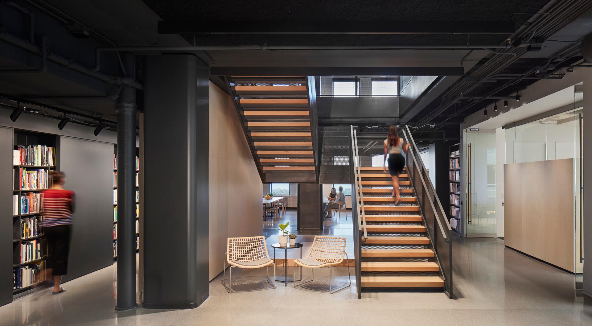 SOM Chicago Office Renovation - image 7