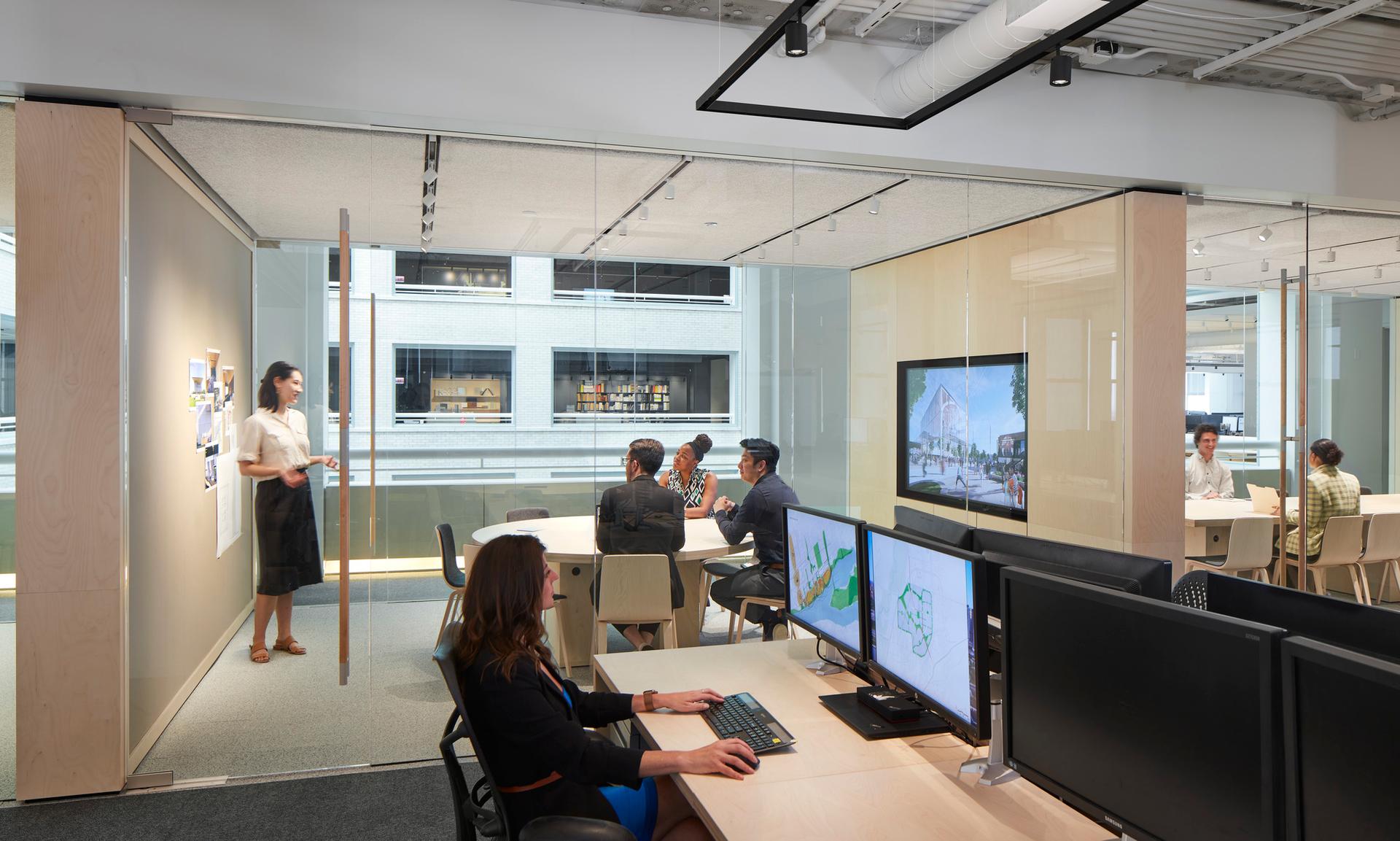 SOM Chicago Office Renovation - image 10