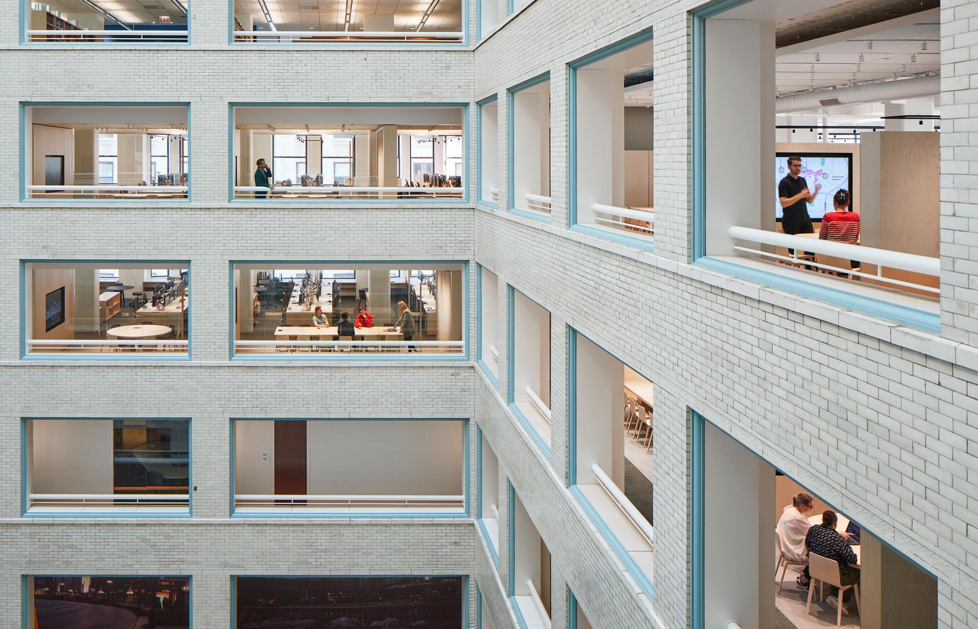 SOM Chicago Office Renovation - image 12