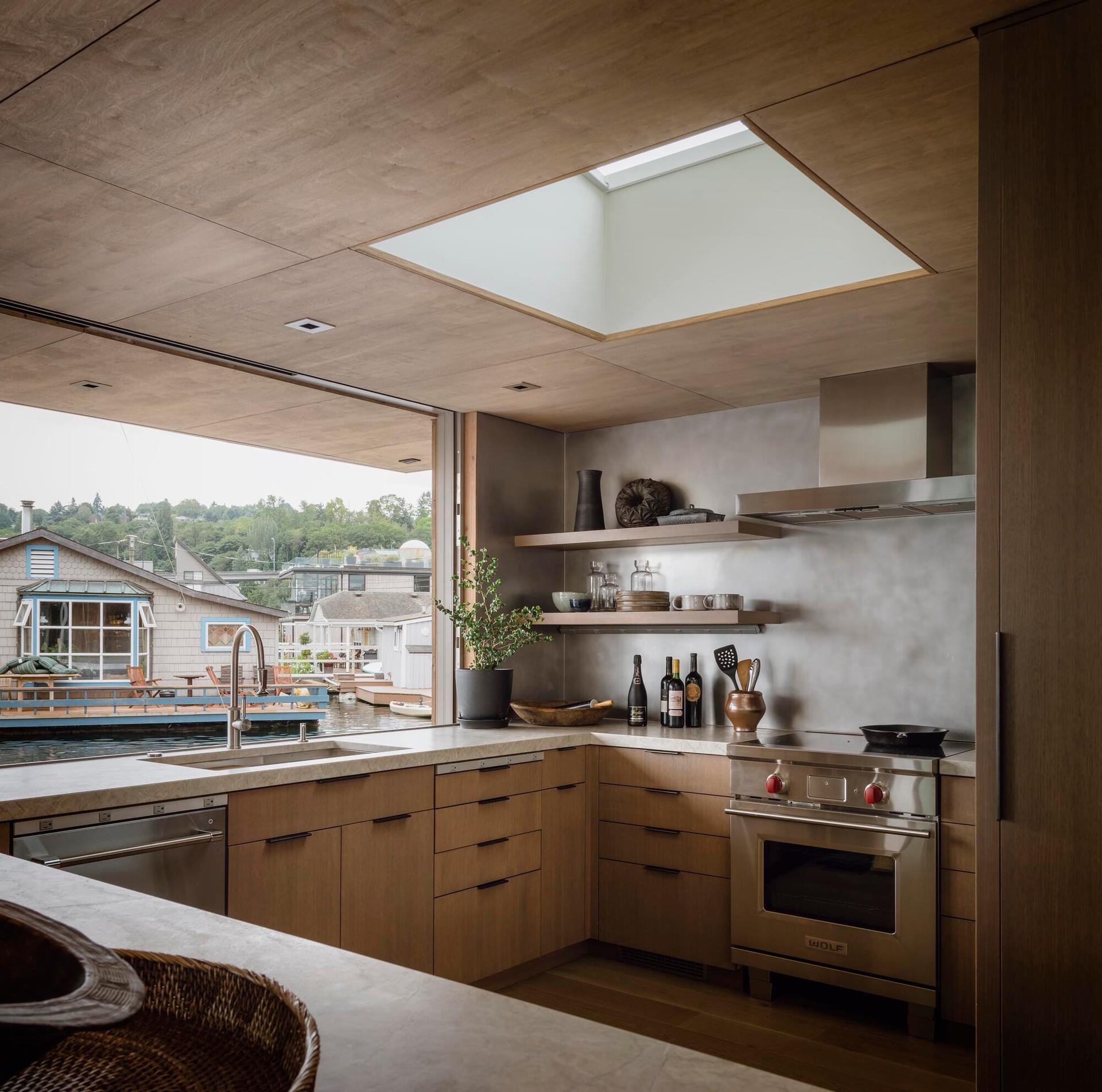 Water Cabin - image 8