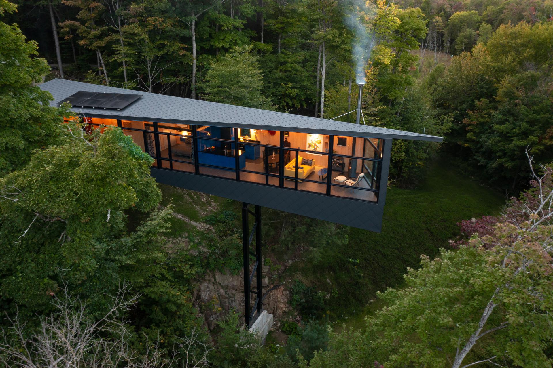 m.o.r.e. CLT Cabin - image 10