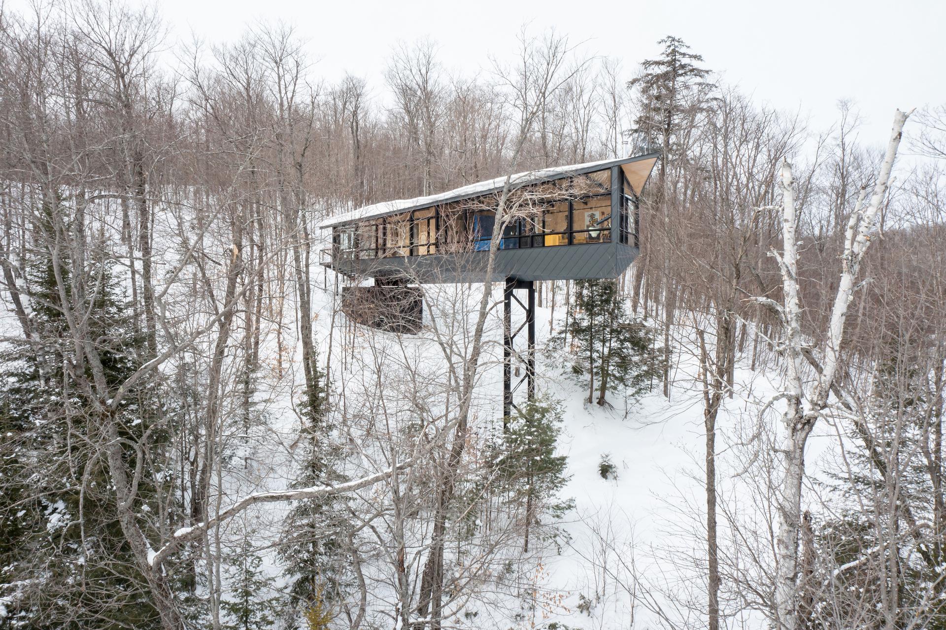 m.o.r.e. CLT Cabin - image 9