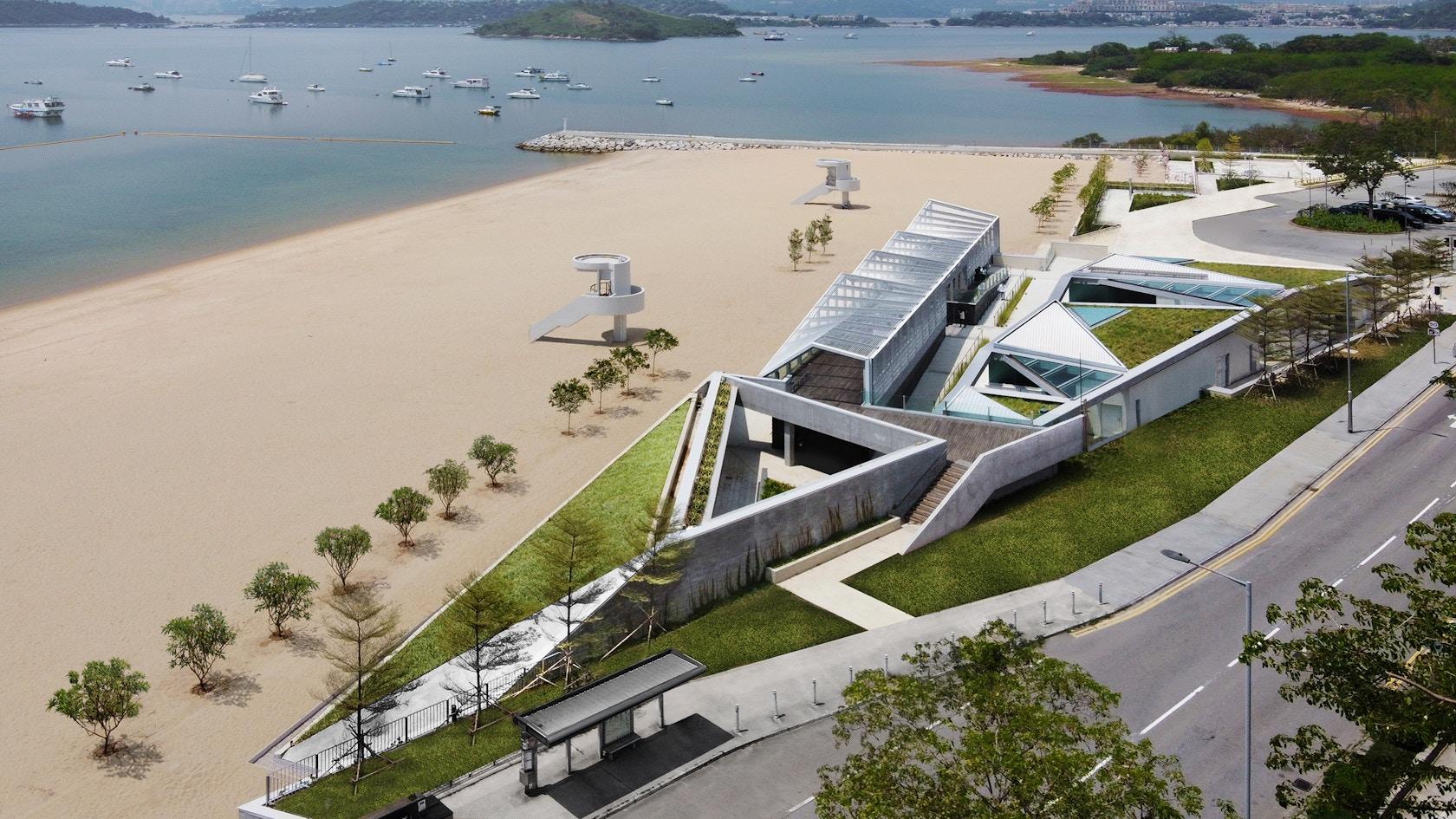 Lung Mei Beach Bathhouse - image 10