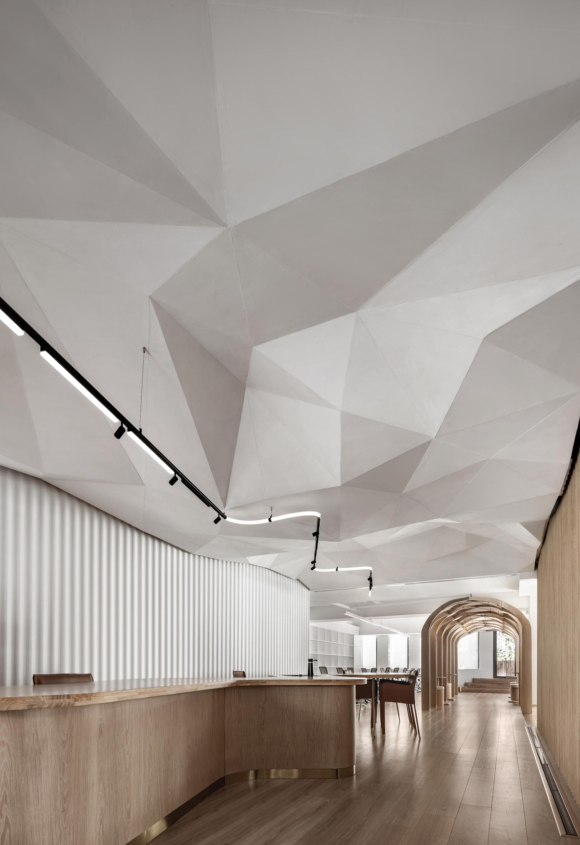 Fintech Office - image 9