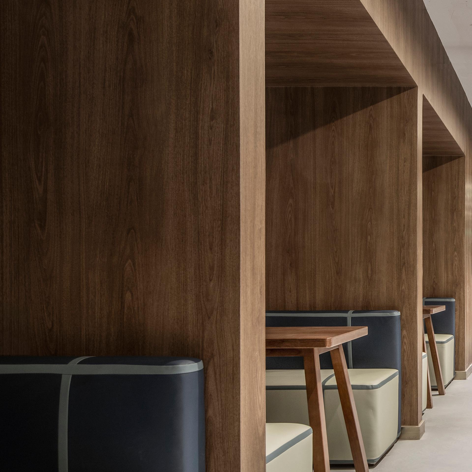 Fintech Office - image 12