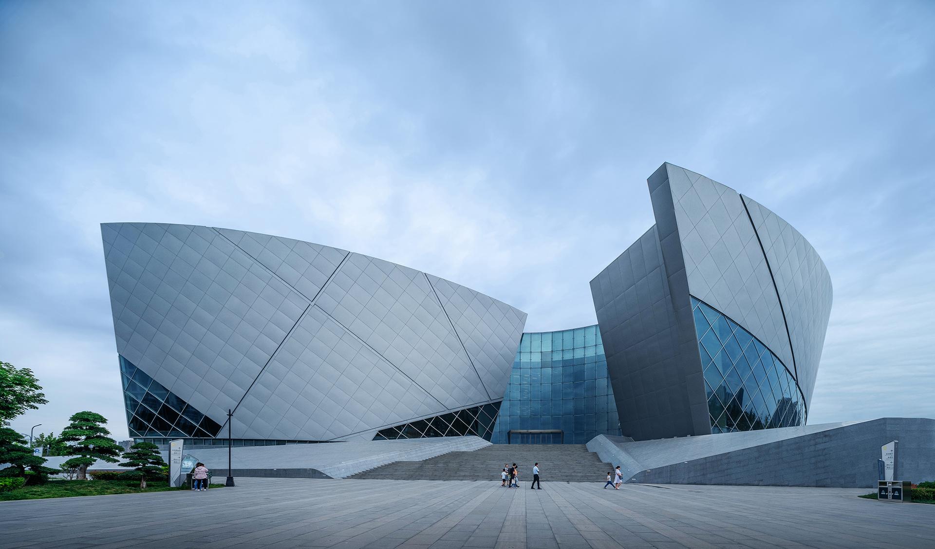 Zhengzhou Grand Theater - image 4