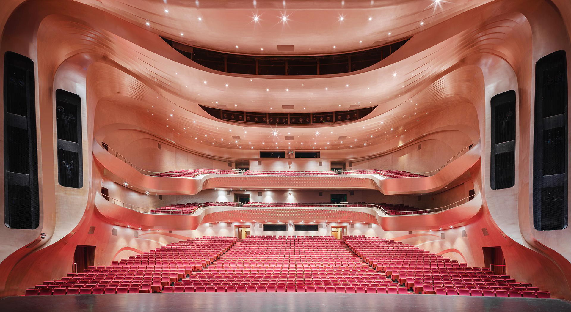 Zhengzhou Grand Theater - image 11