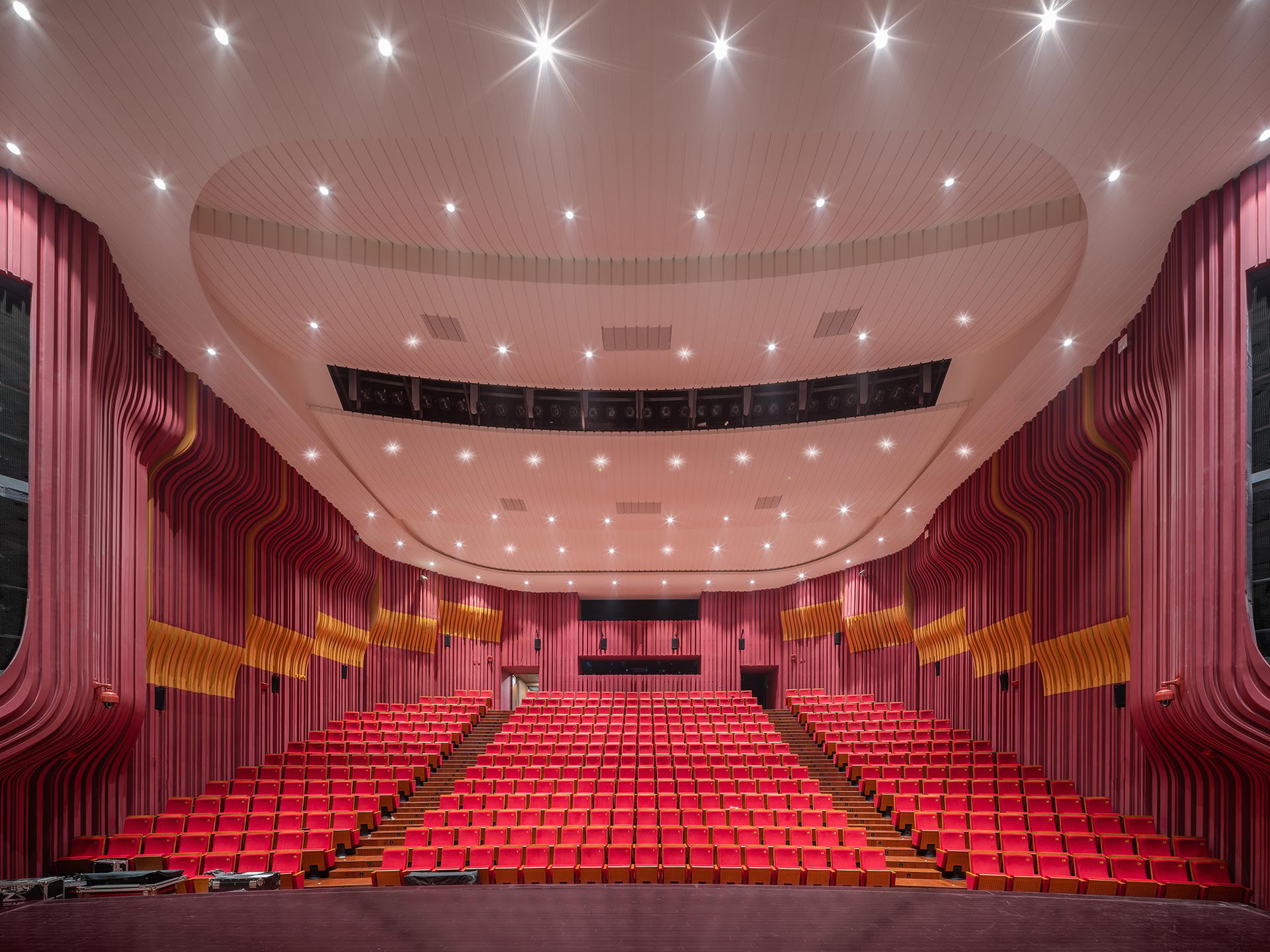 Zhengzhou Grand Theater - image 16