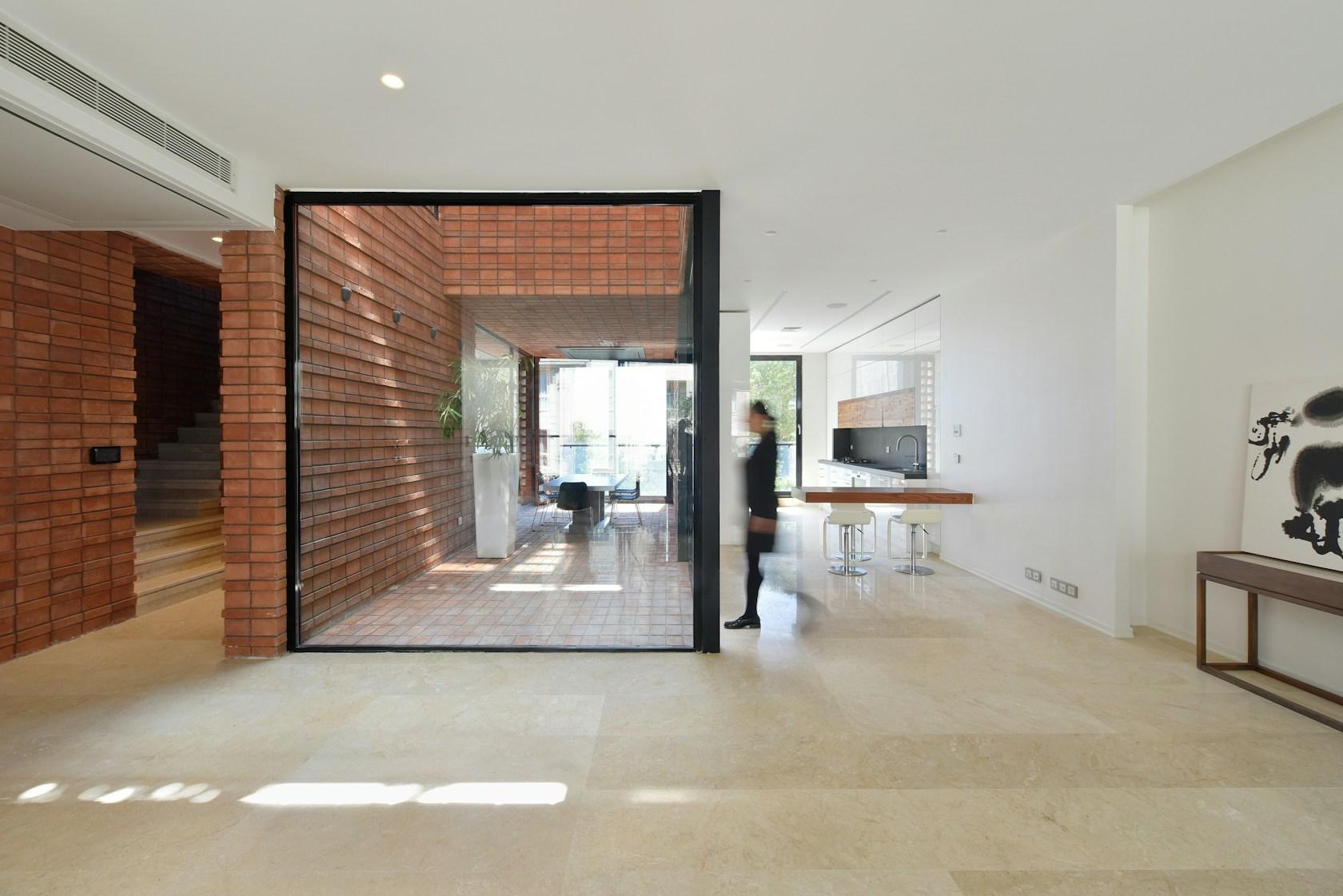 Ozgol Residential Apartment - image 7
