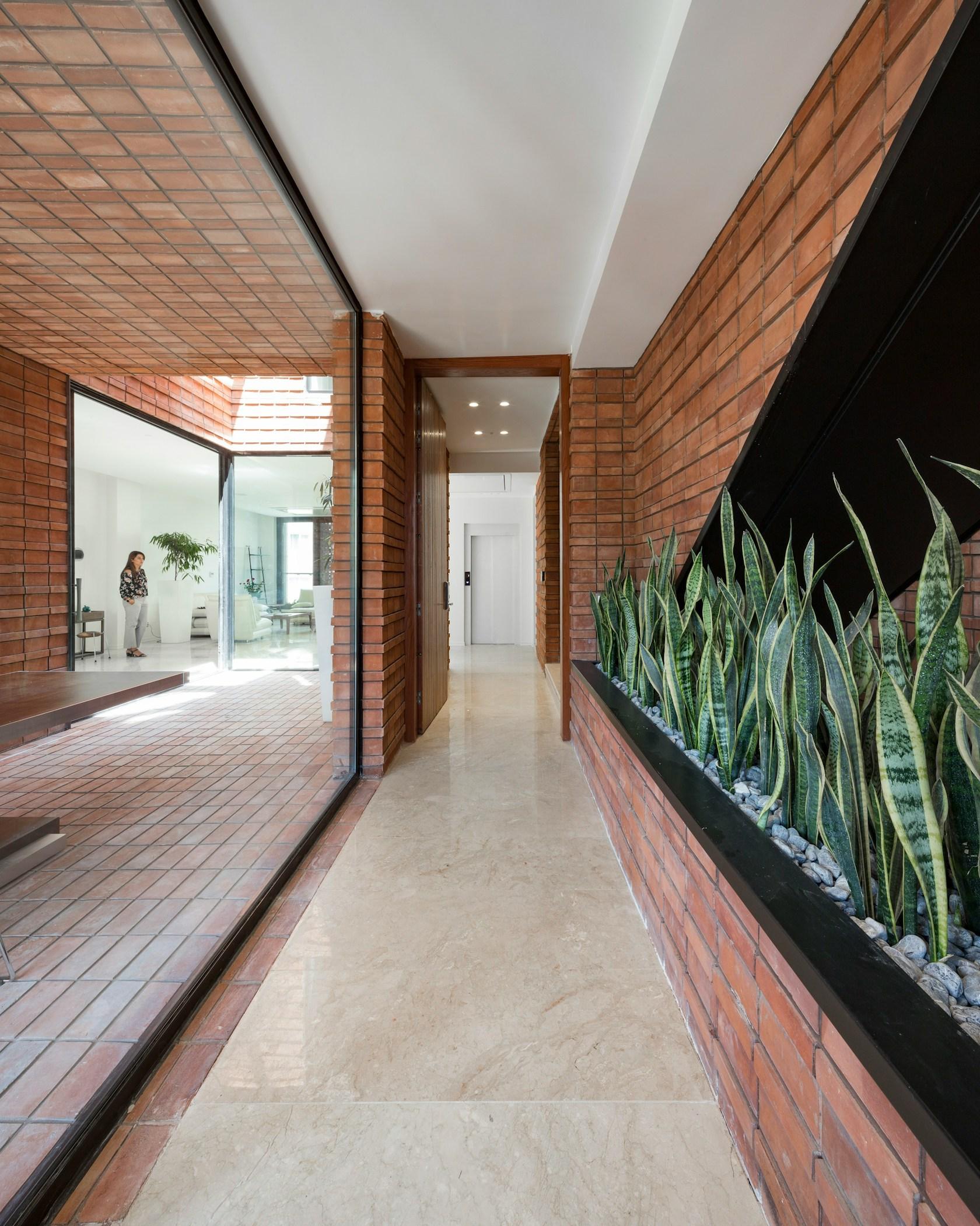 Ozgol Residential Apartment - image 8