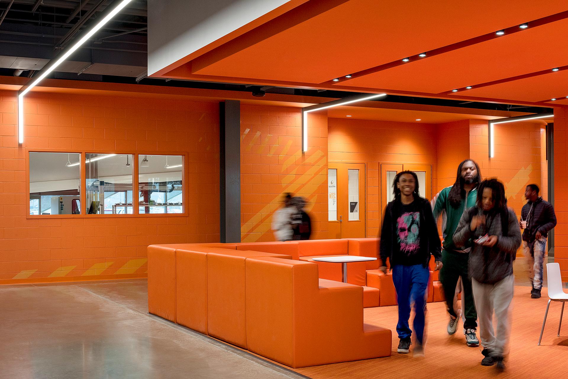 Daley College: Manufacturing, Technology and Engineering Center