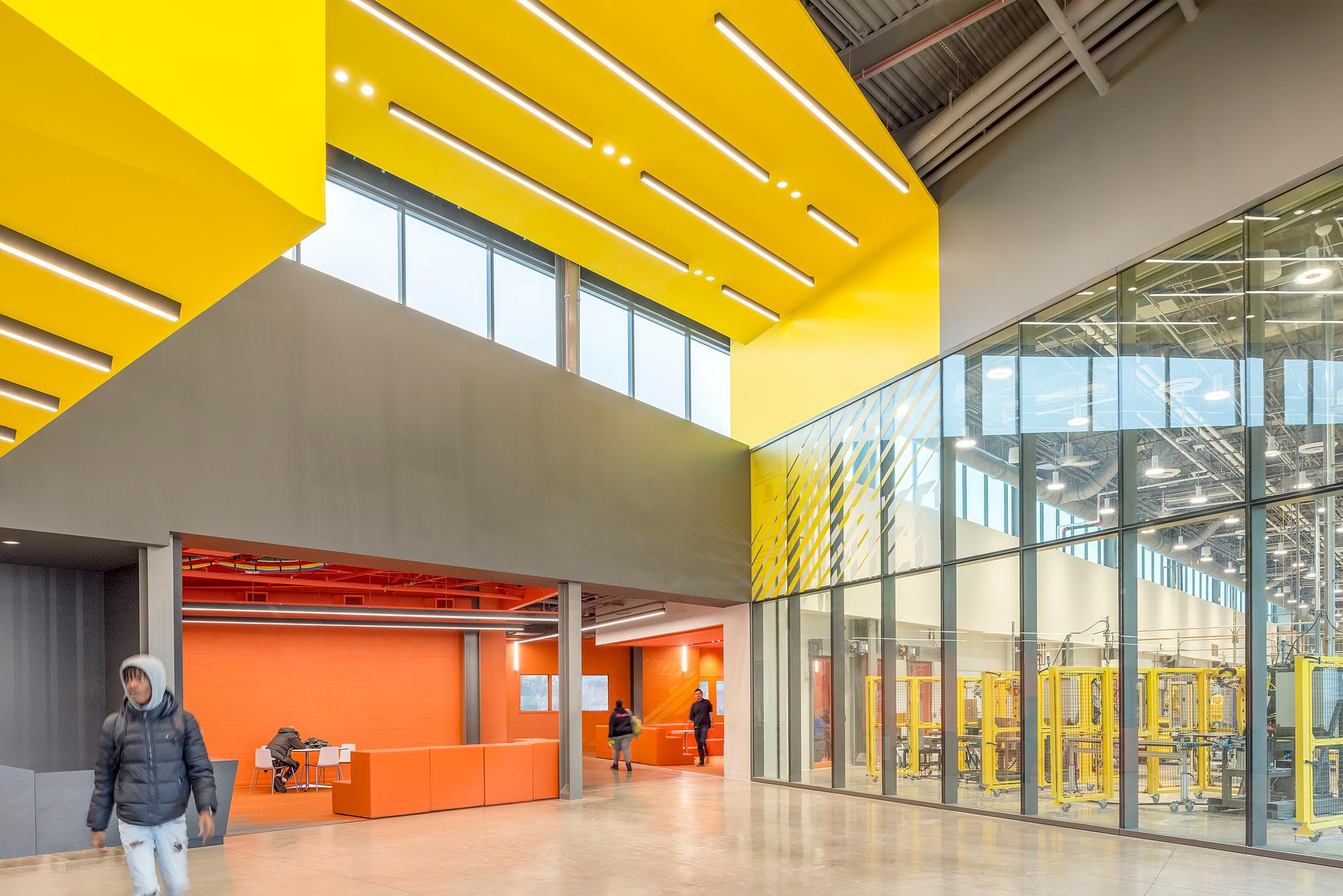 Daley College: Manufacturing, Technology and Engineering Center - image 5