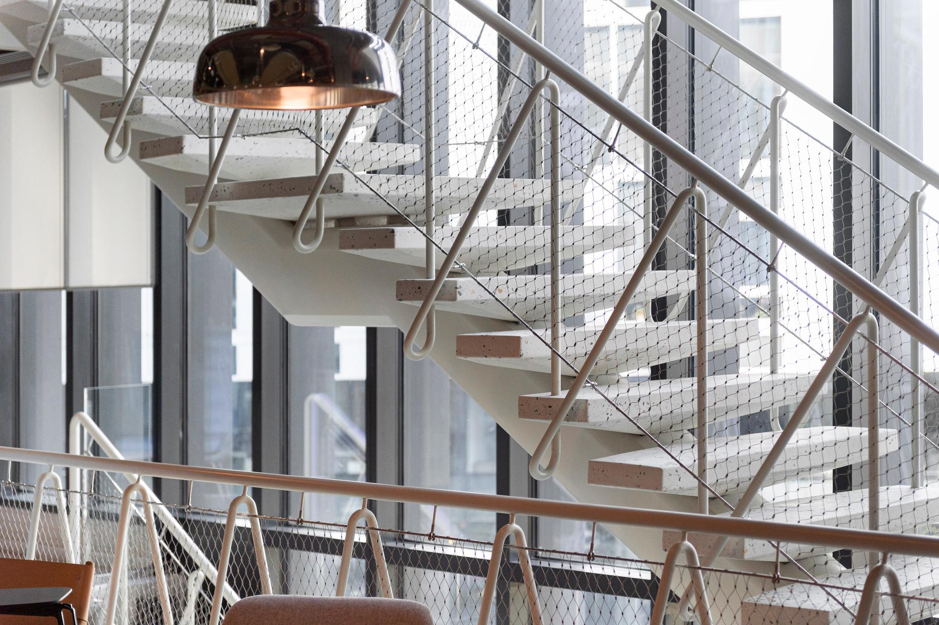 Thread, needle and spine in Microsoft Offices - image 8