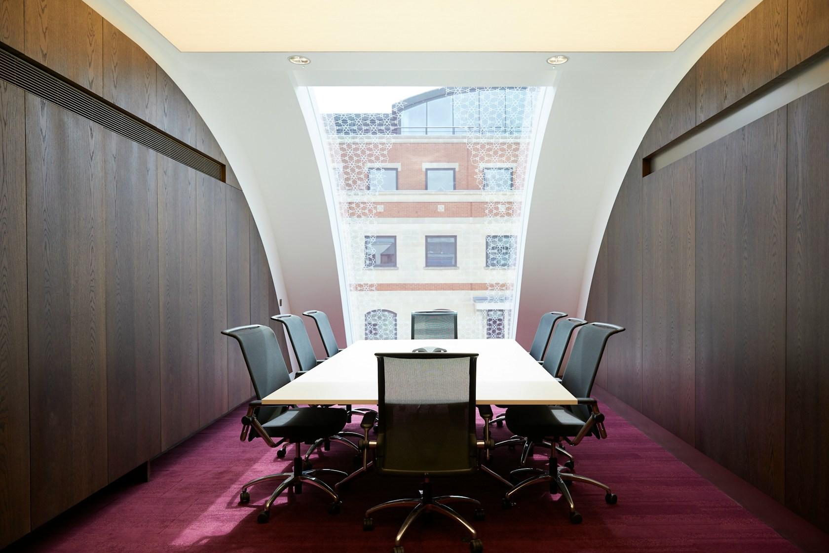 Qatar Airways London Headquarters - image 10
