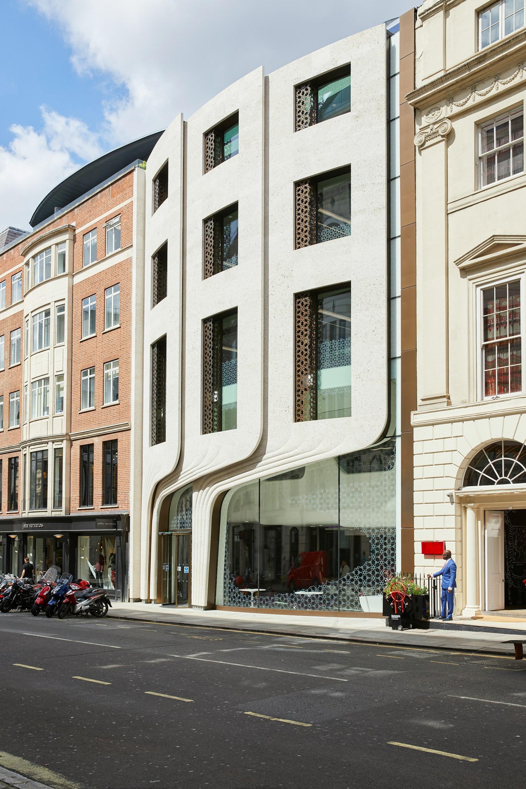 Qatar Airways London Headquarters
