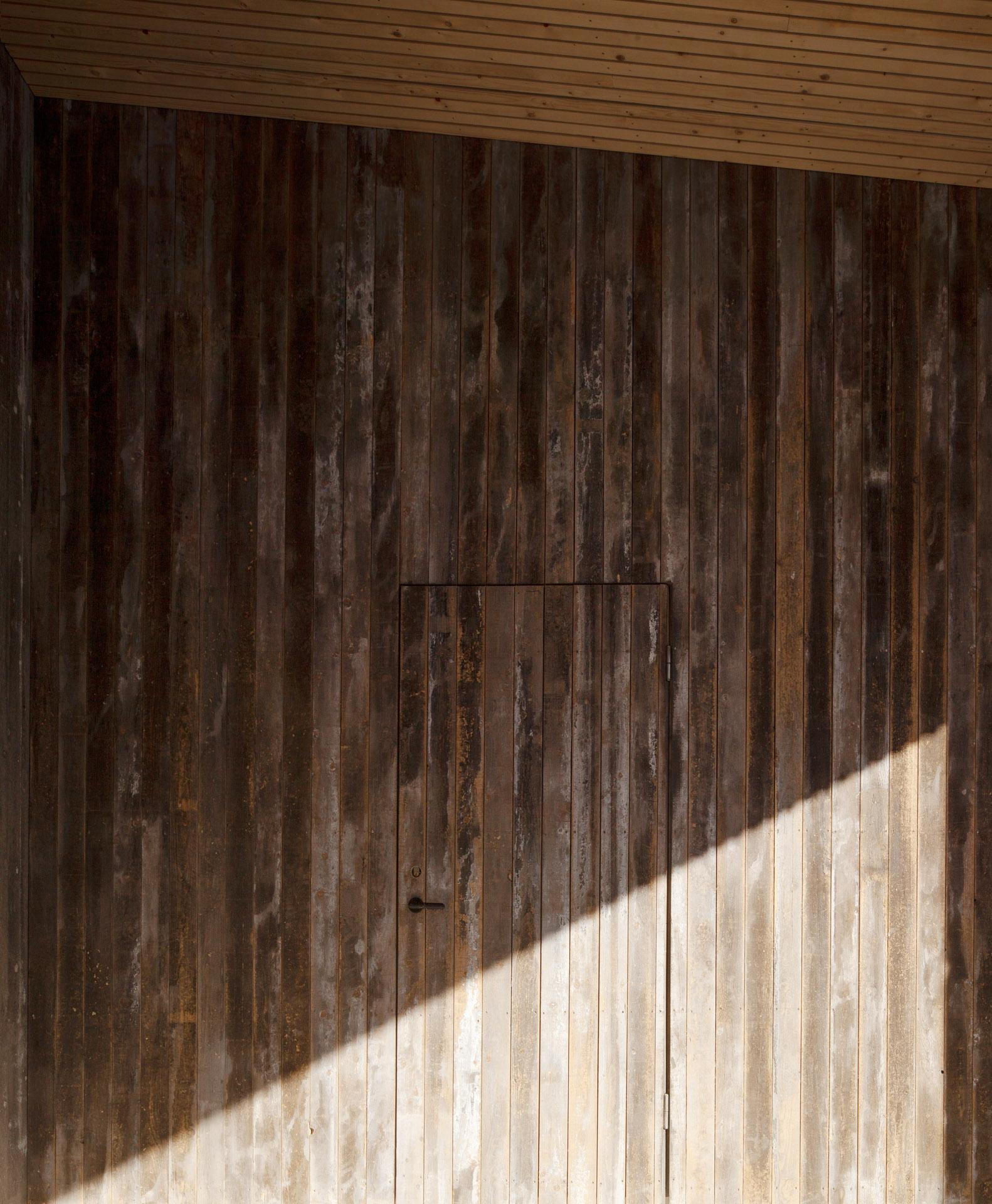 Concrete Cabin - image 4