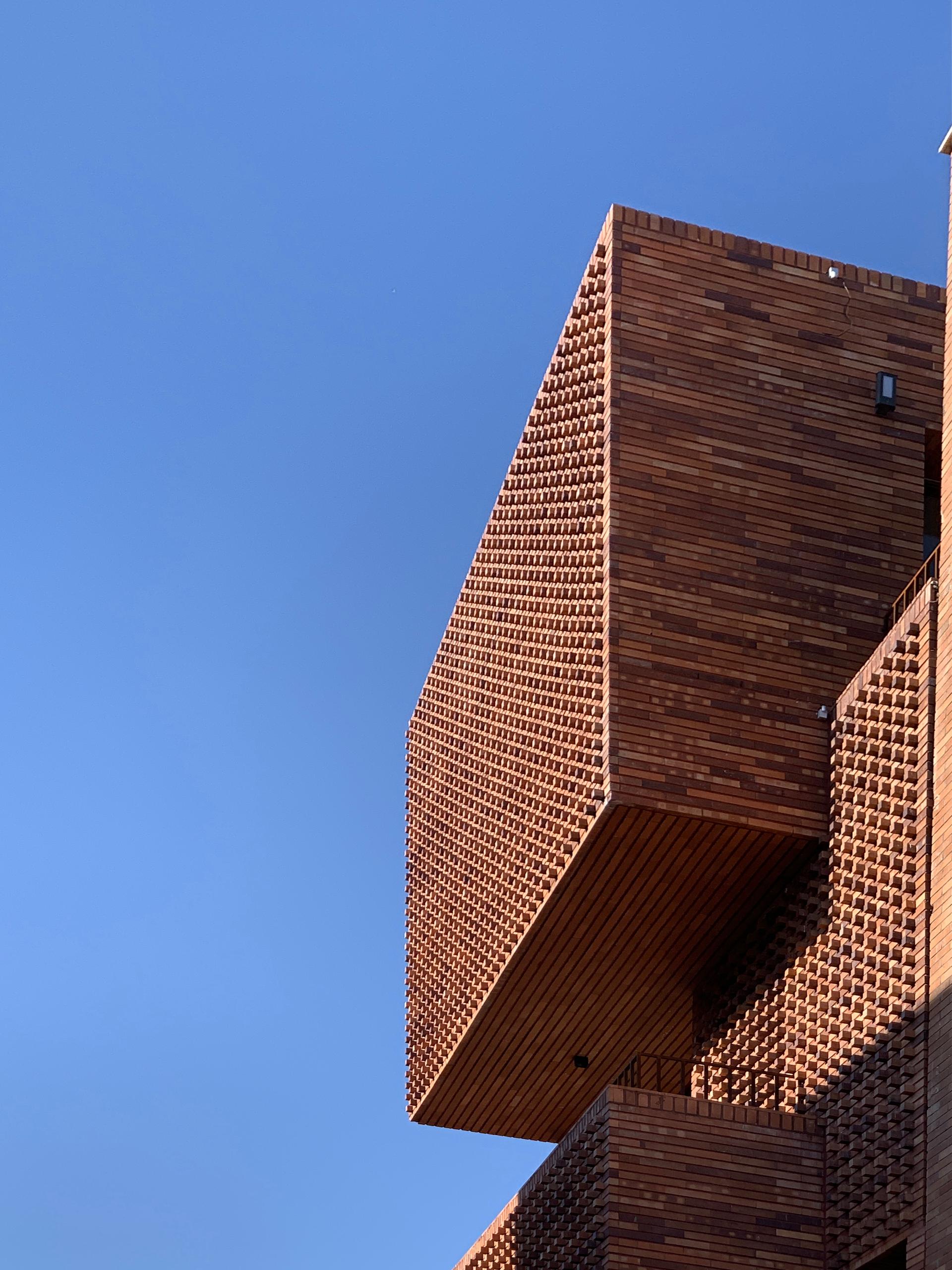 The Alley House - image 3