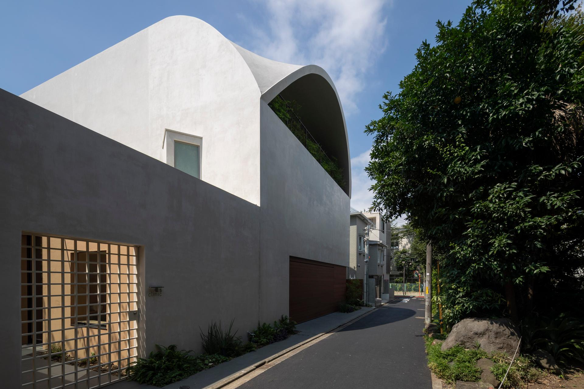 Sky Cave House & Clinic - image 2
