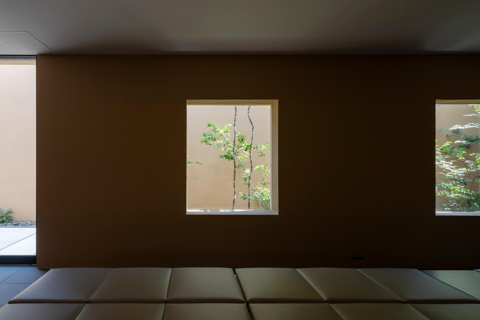 Sky Cave House & Clinic - image 9