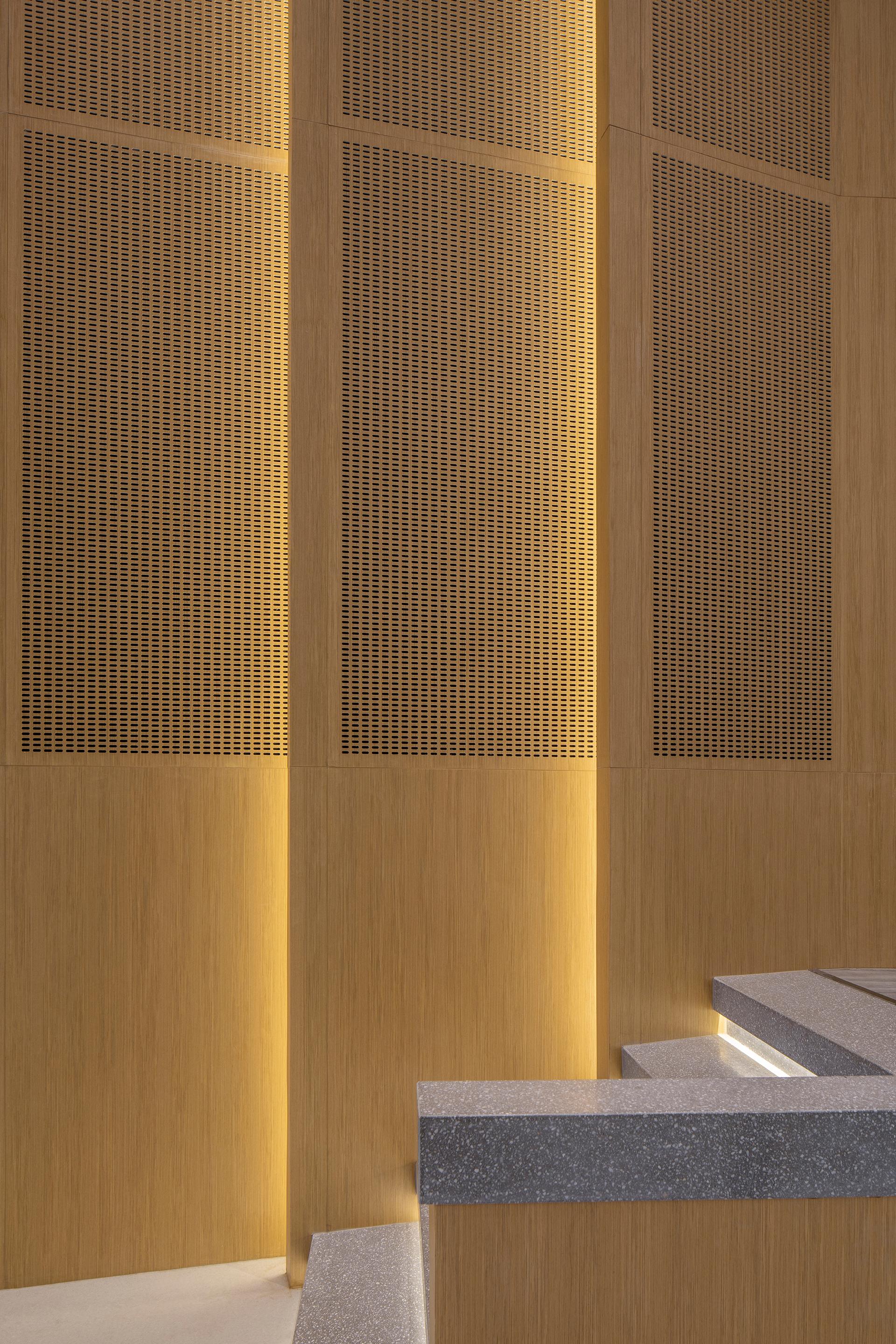 The Renovation of the Auditorium of Ankang Middle School - image 12