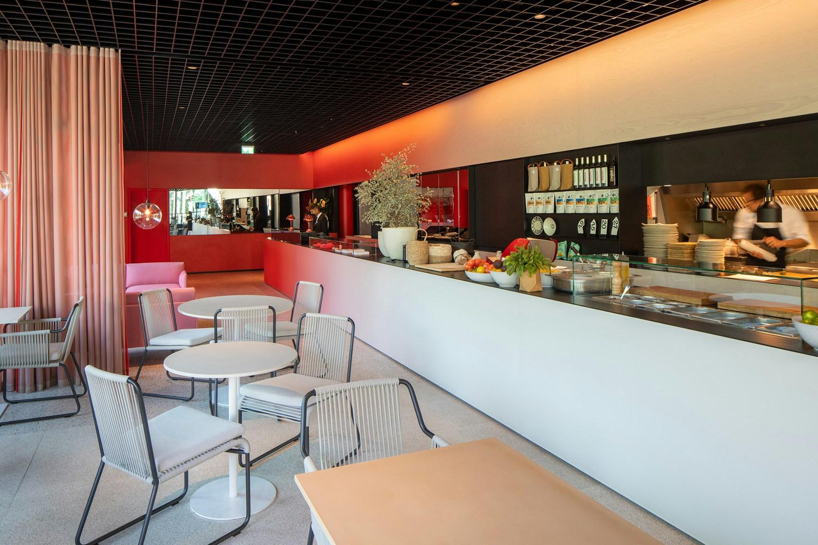Café Camaleón - image 10