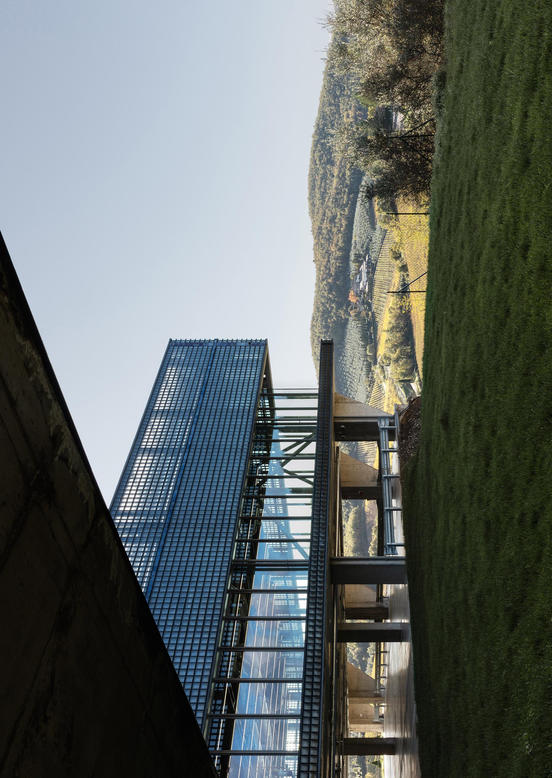 La Manufacture - image 12