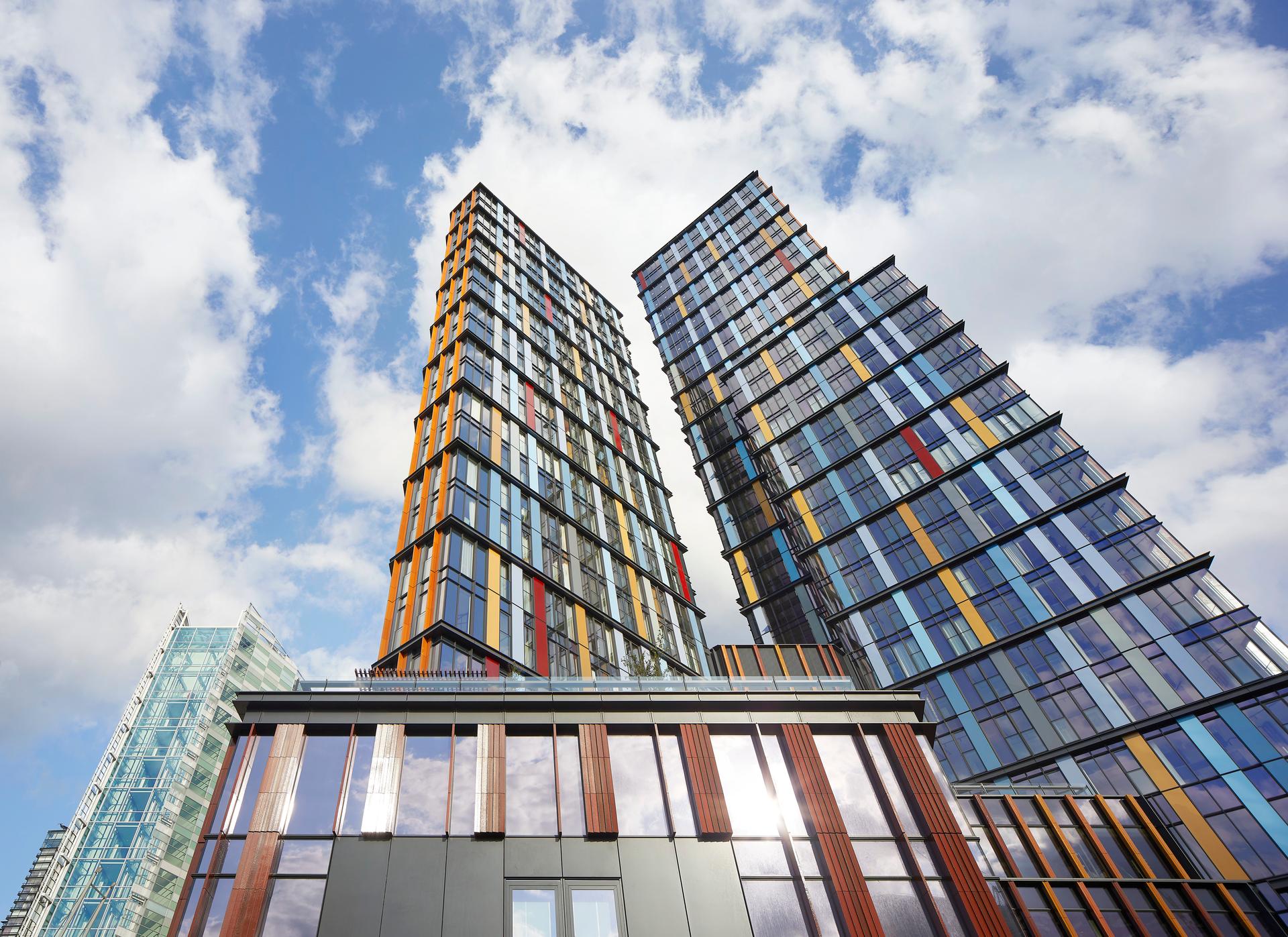 One Crown Place - image 14