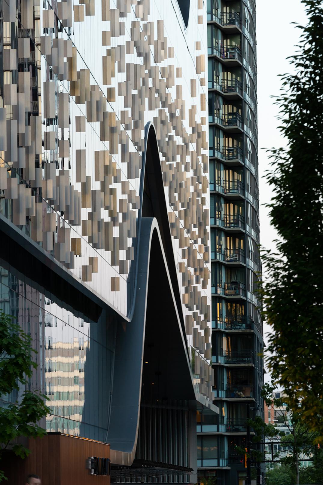 Parq Vancouver - image 7