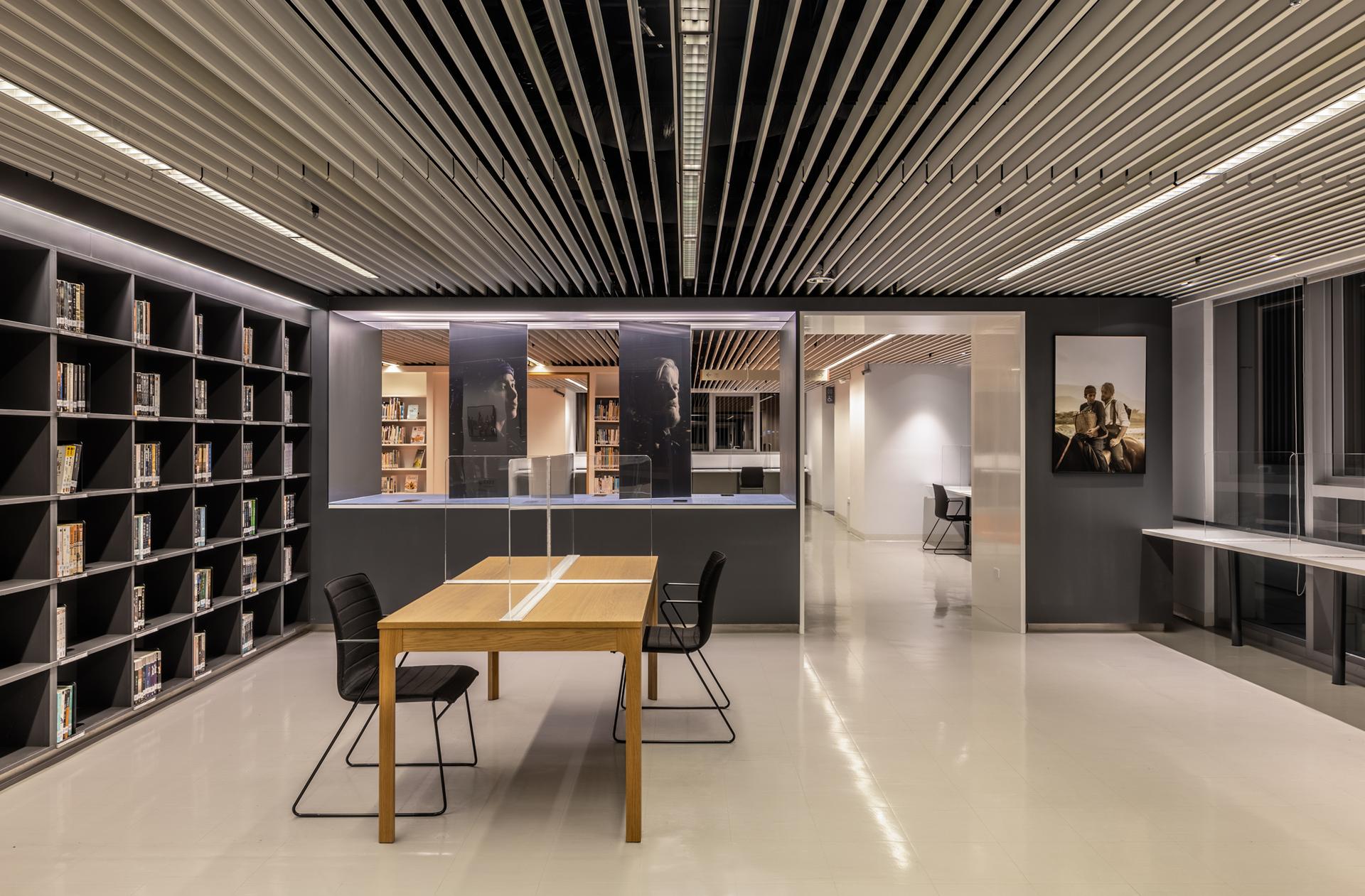Pingtung Public Library - image 28