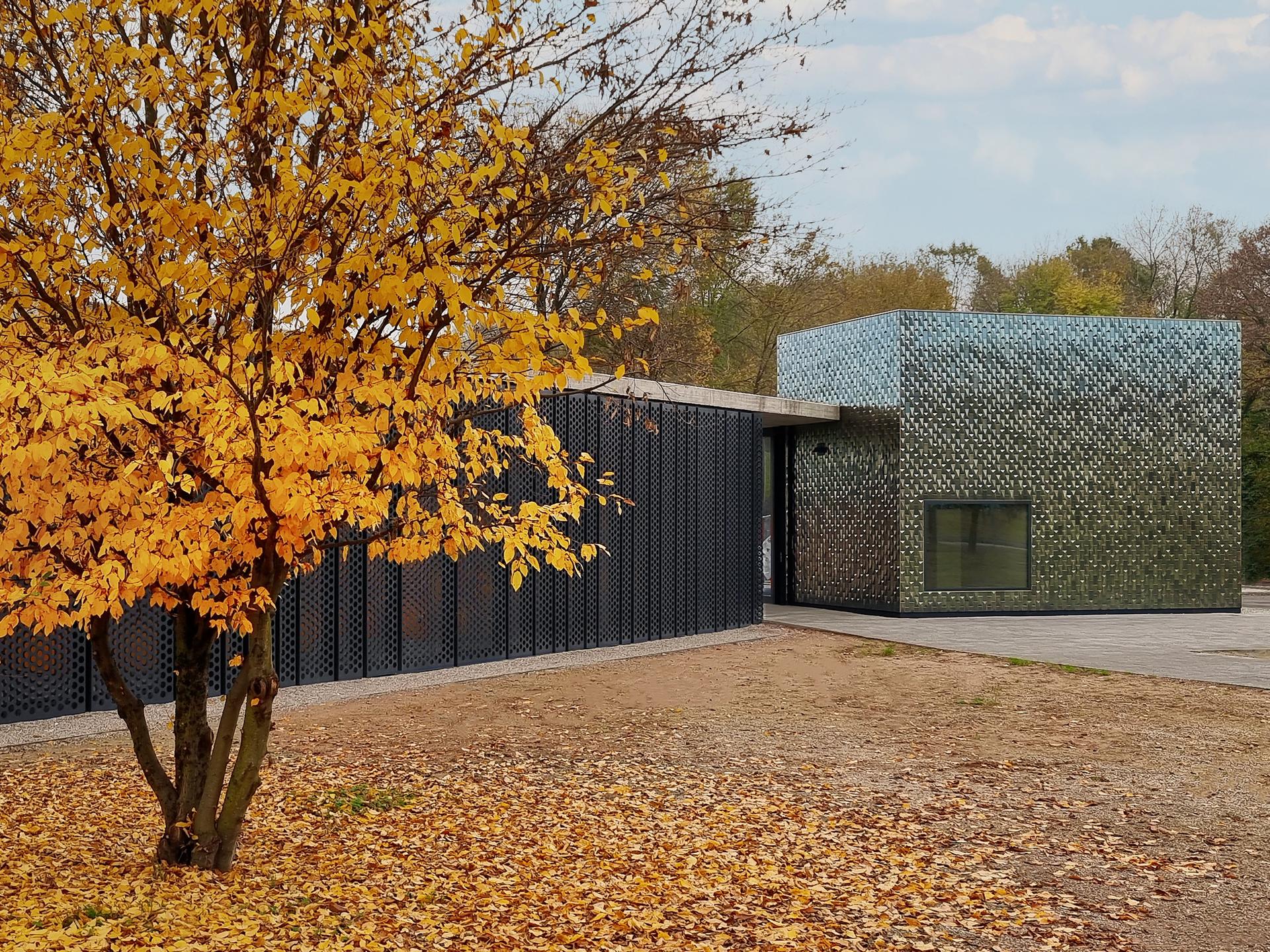 Sports Centre in Rozzano - image 3