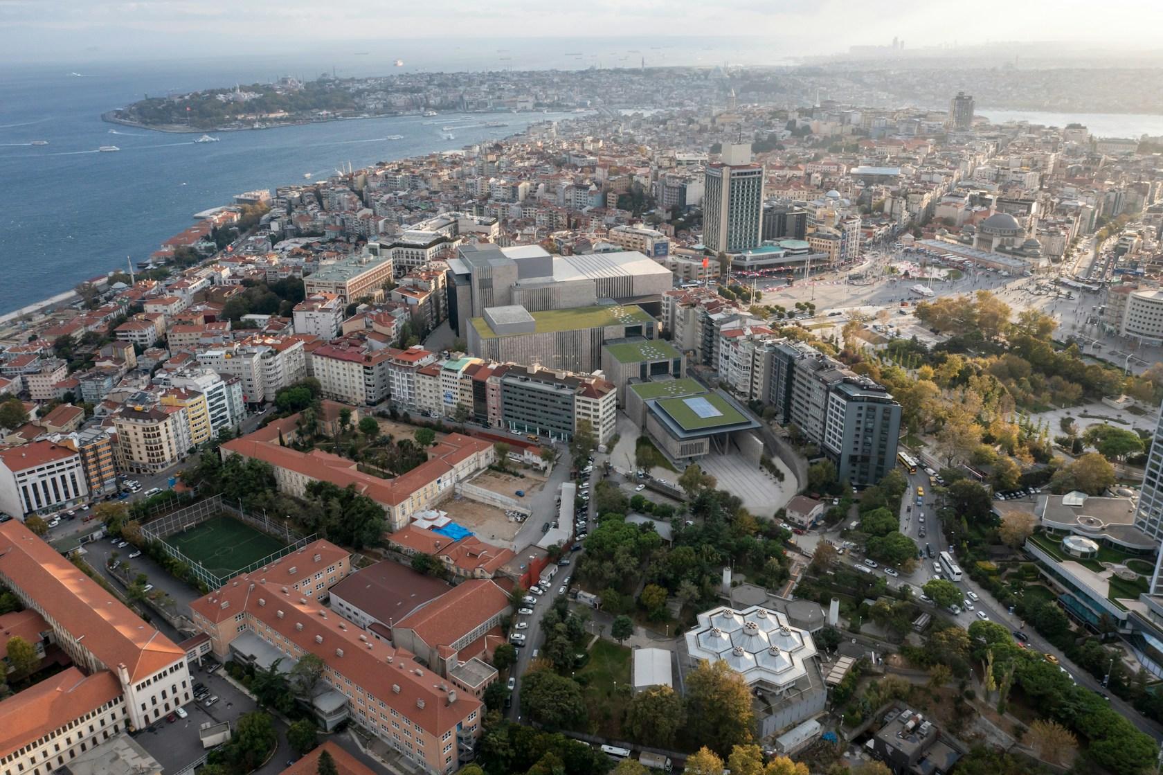 ATATURK CULTURAL CENTER (AKM)