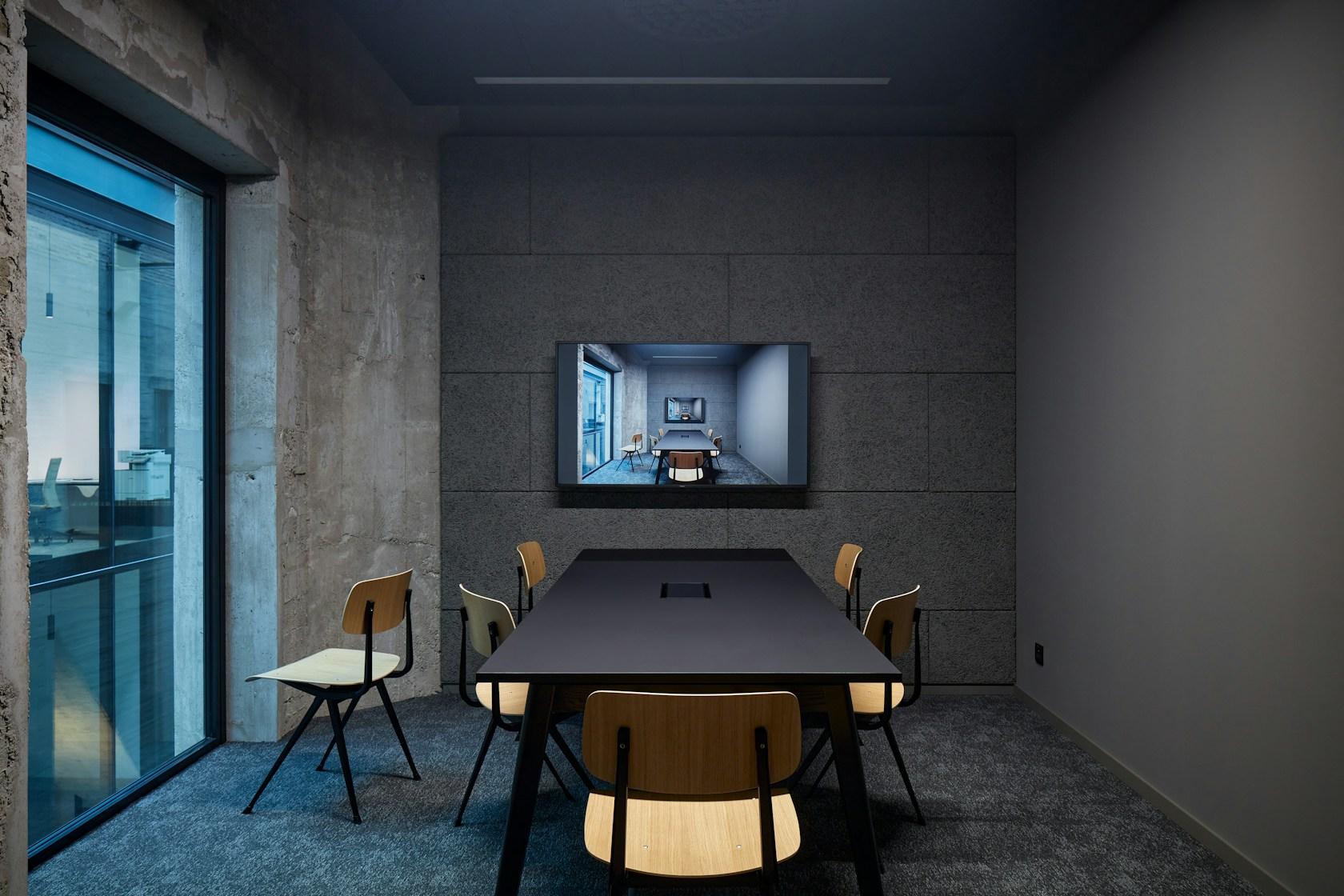 Base4Work Bratislava - image 6