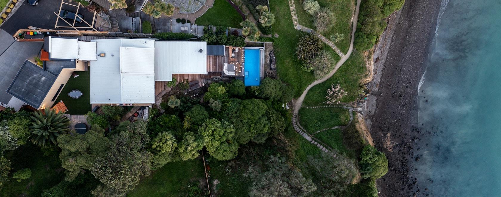 Cass Bay House - image 7