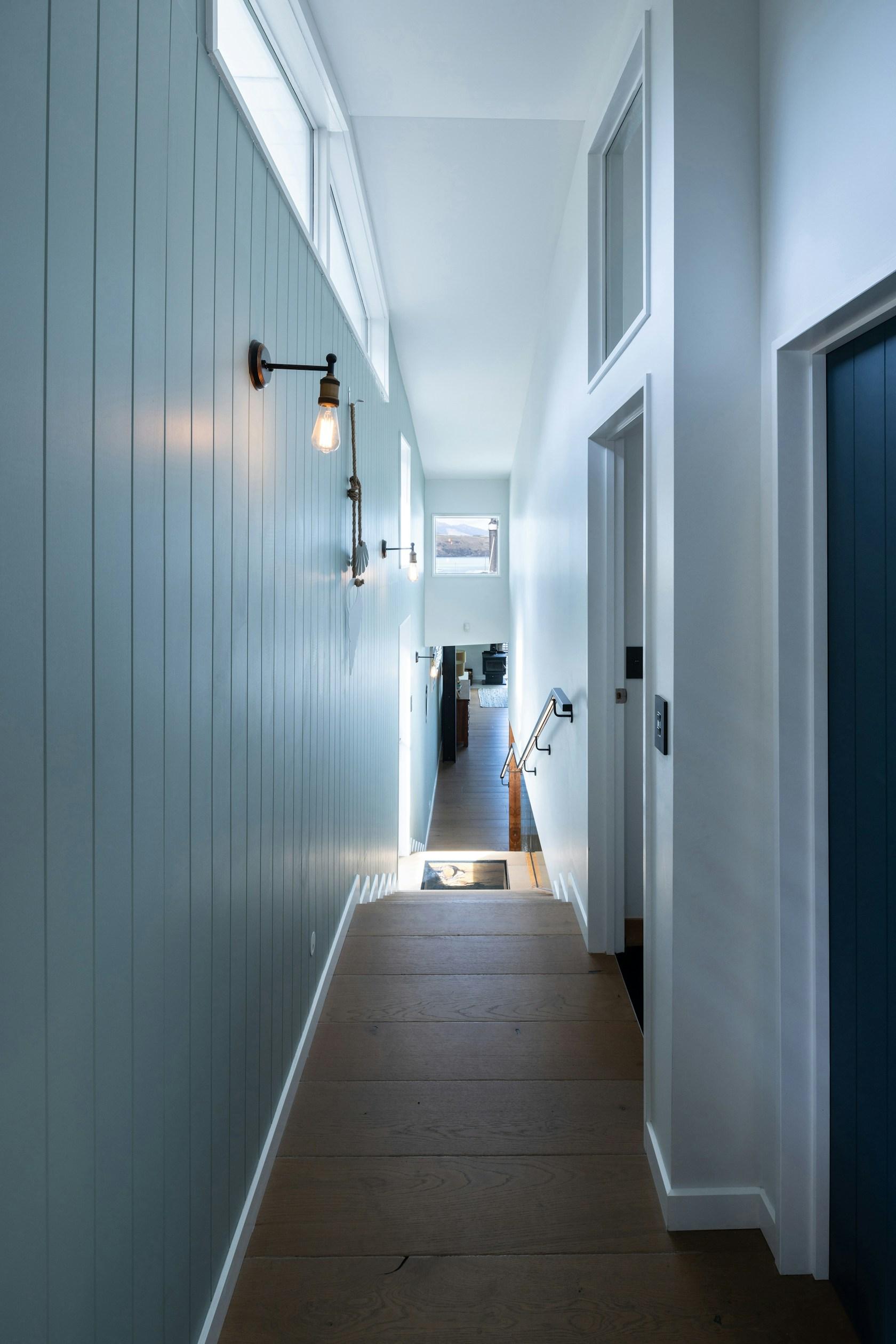 Cass Bay House - image 20