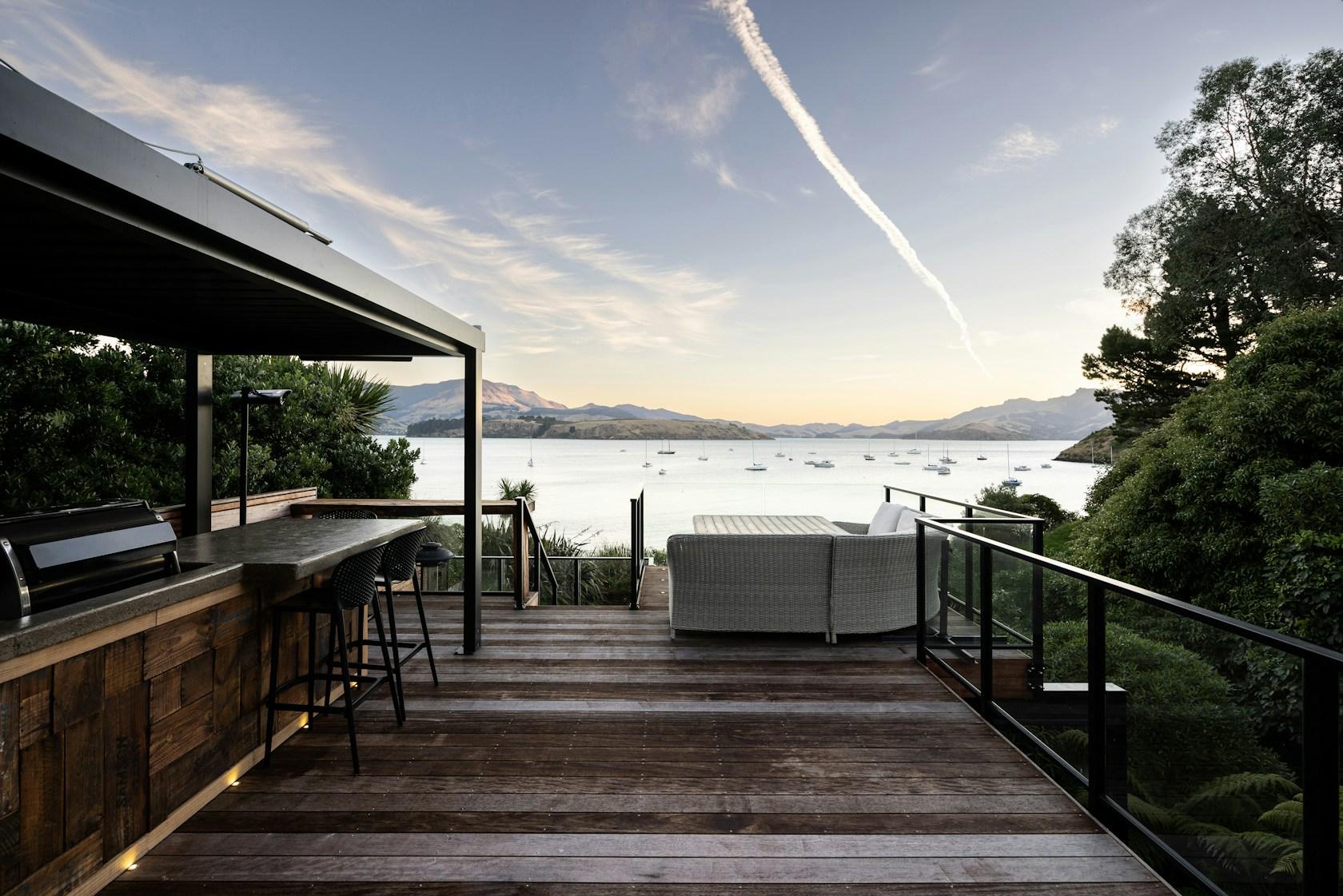 Cass Bay House - image 11